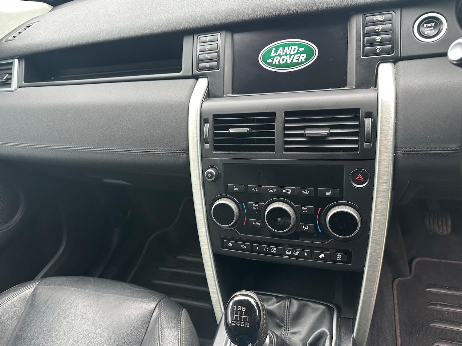 Used Land Rover Discovery Sport 2017 for sale - 77215435: Photo 18