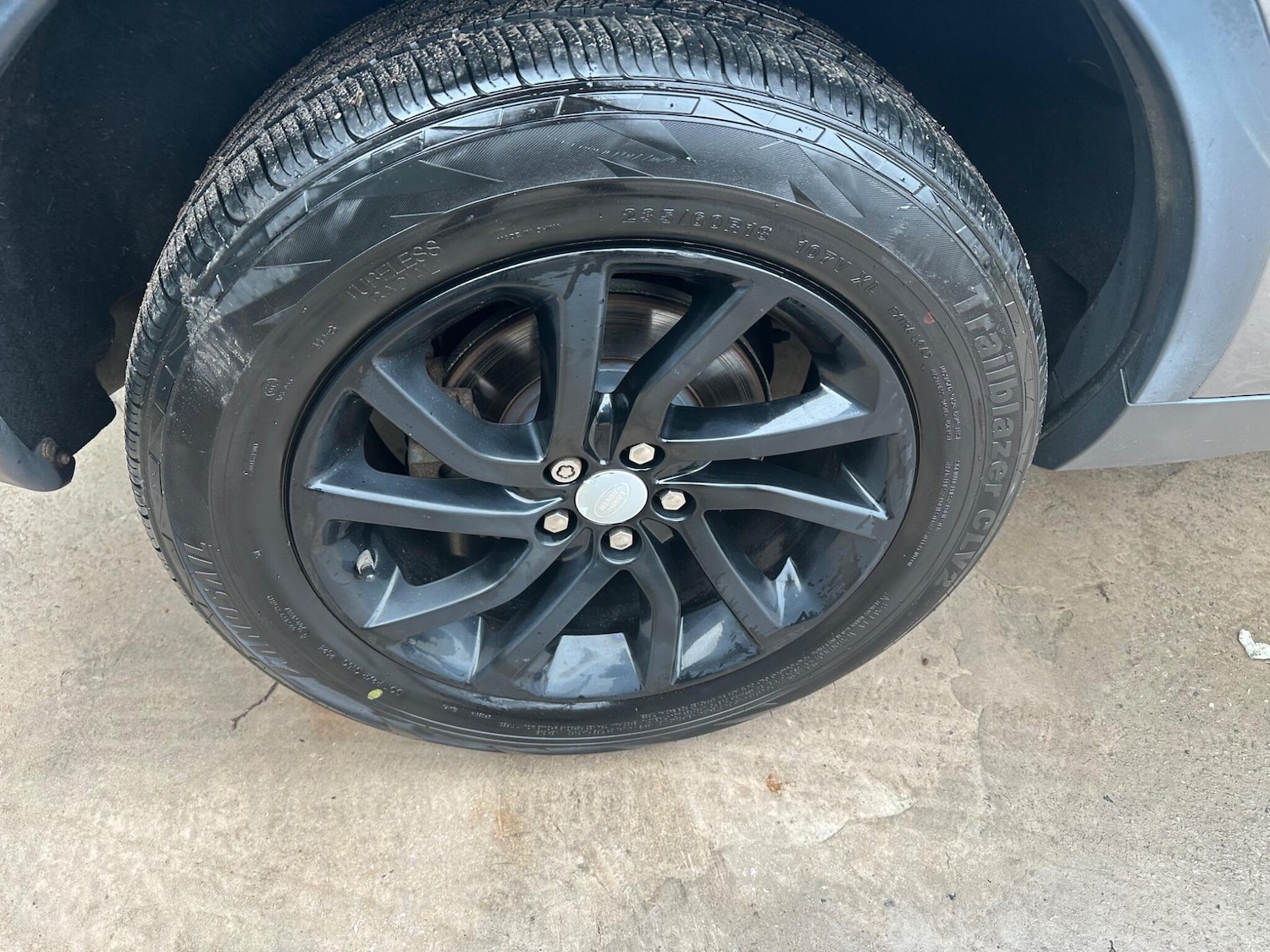 Used Land Rover Discovery Sport 2017 for sale - 77215435: Photo 37