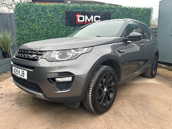 Used Land Rover Discovery Sport 2017 for sale - 77215435: Photo
