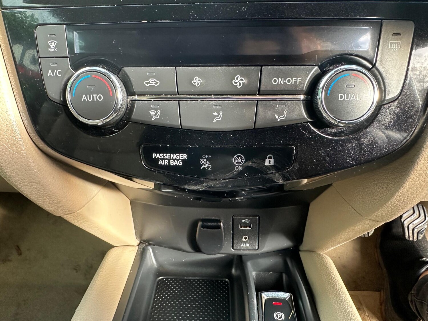 Used Nissan X-Trail 2016 for sale - 76824648: Photo 25