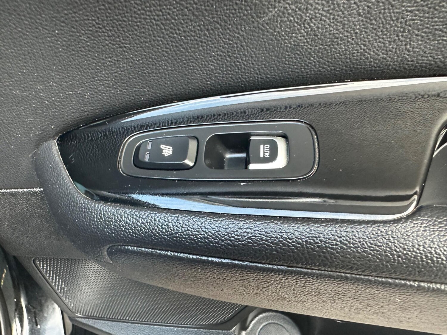 Used Kia Optima 2017 for sale - 76824897: Photo 27