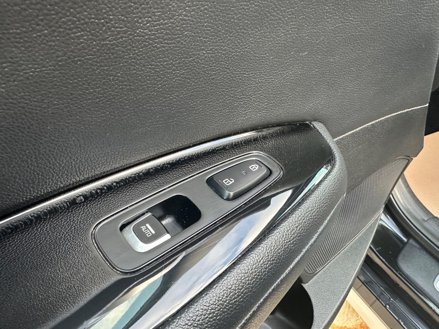 Used Kia Optima 2017 for sale - 76824897: Photo 33