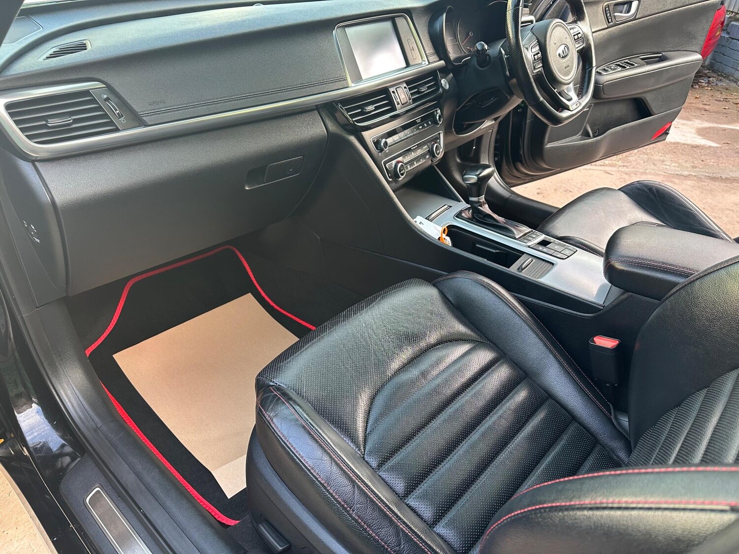 Used Kia Optima 2017 for sale - 76824897: Photo 43