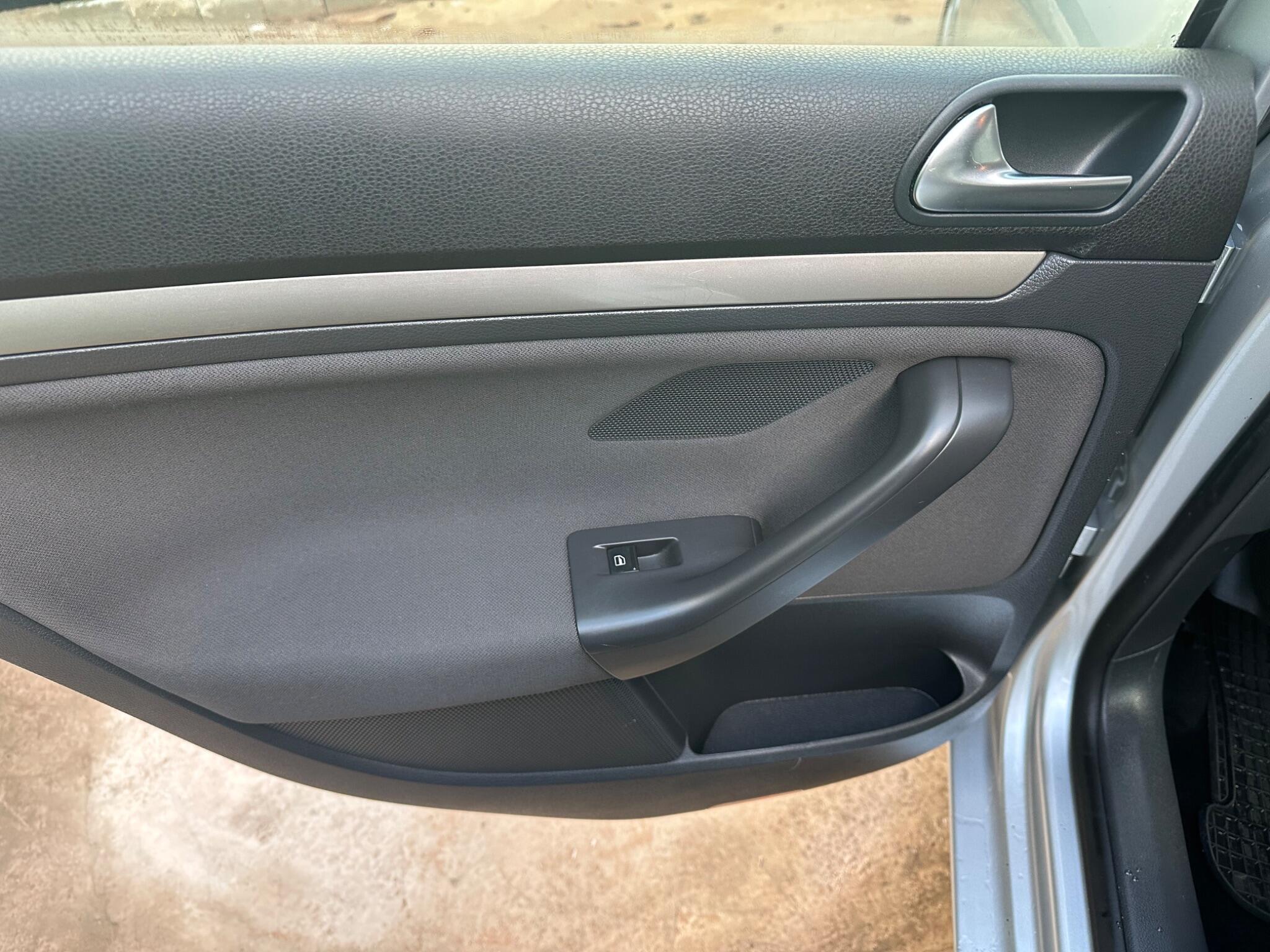 Used Volkswagen Golf 2008 for sale - 76824488: Photo 30