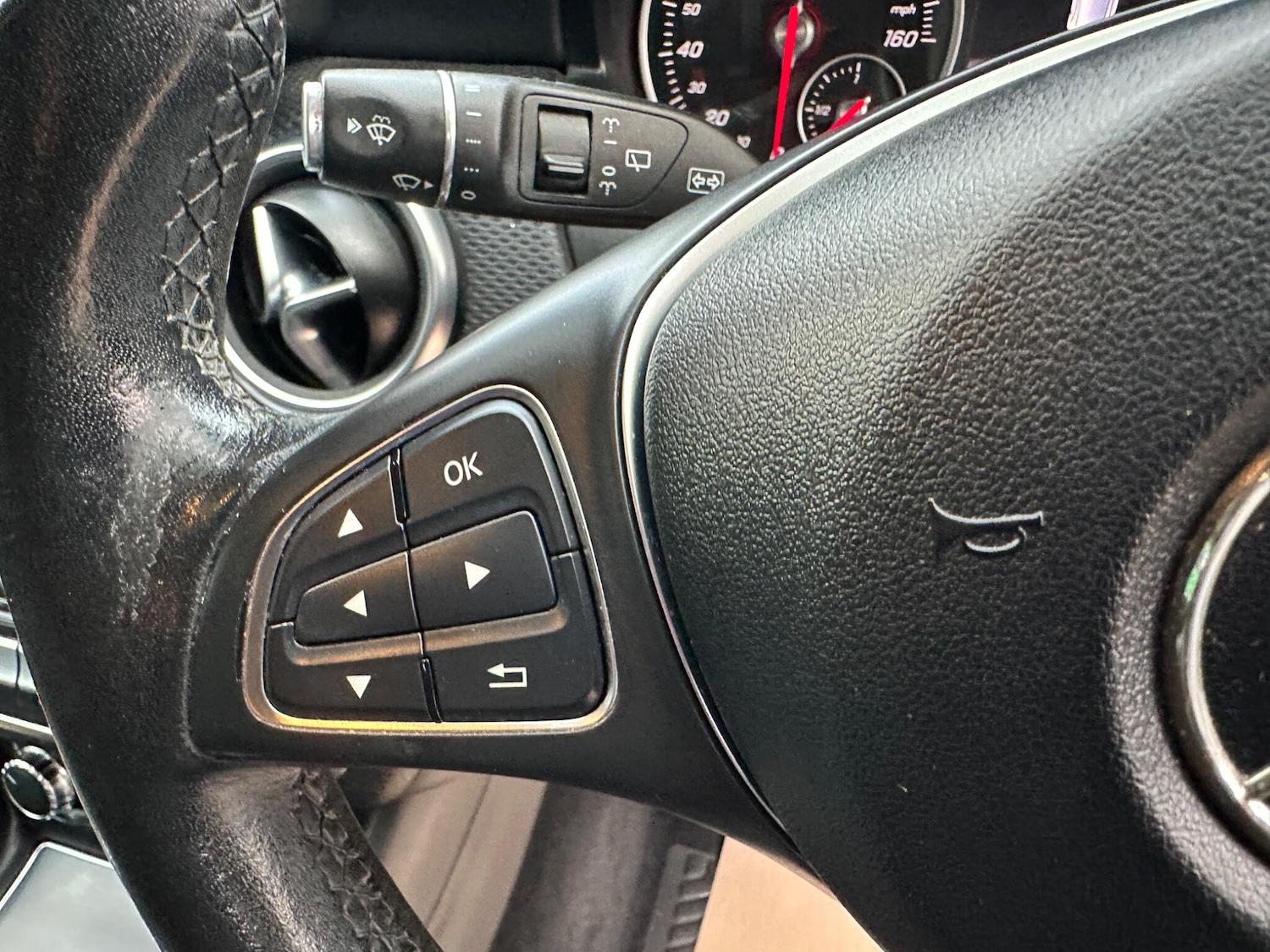 Used Mercedes-Benz A-Class 2017 for sale - 76898268: Photo 25