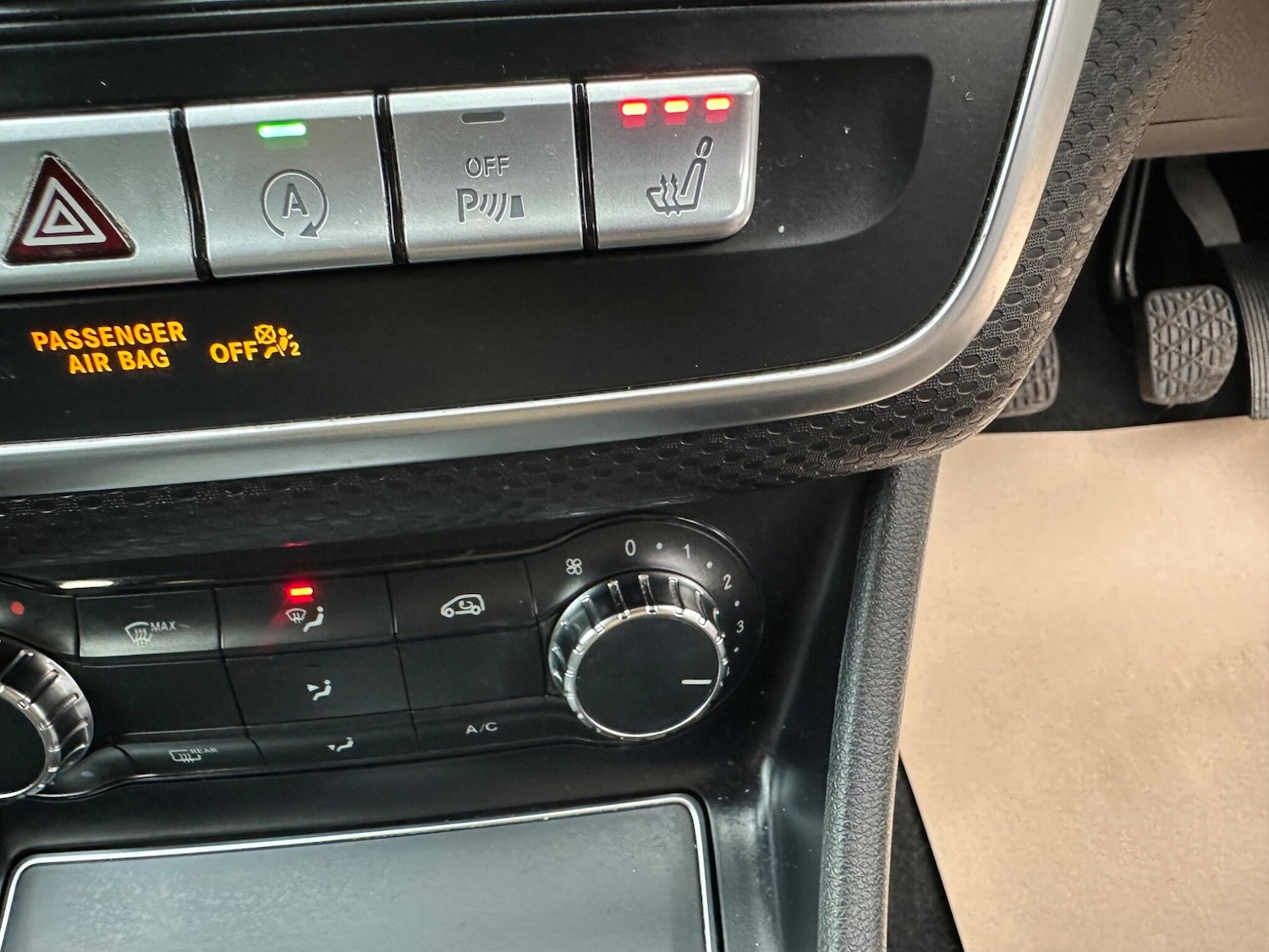 Used Mercedes-Benz A-Class 2017 for sale - 76898268: Photo 28