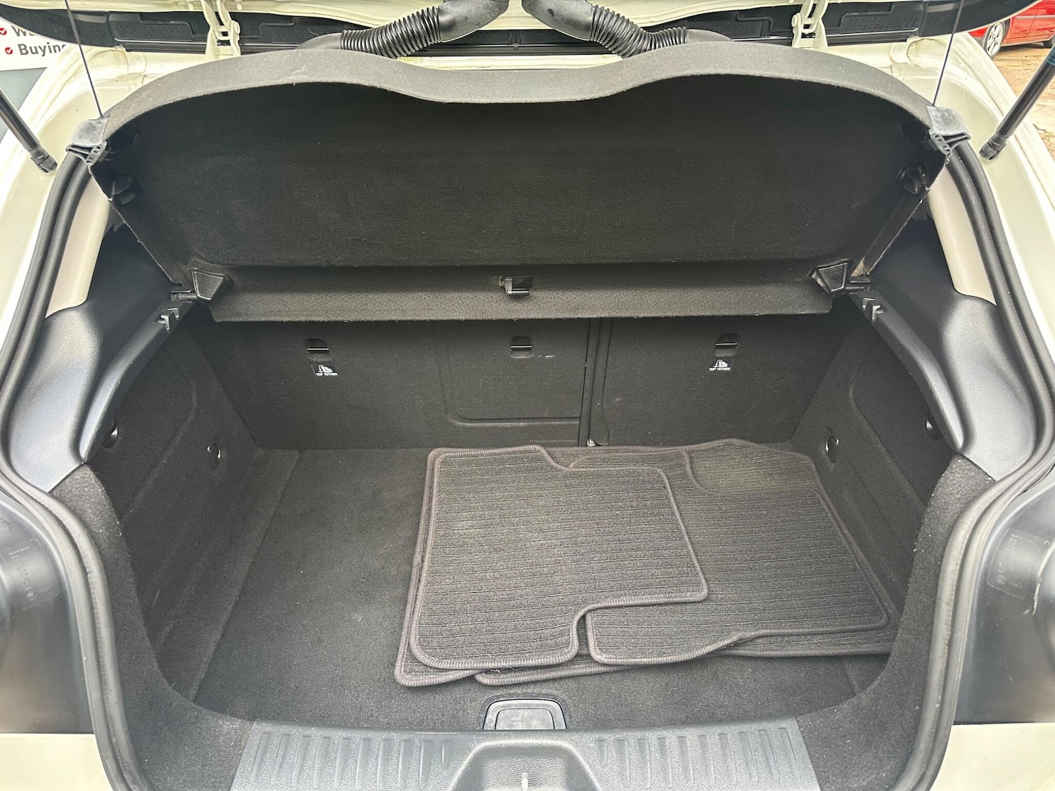 Used Mercedes-Benz A-Class 2017 for sale - 76898268: Photo 37