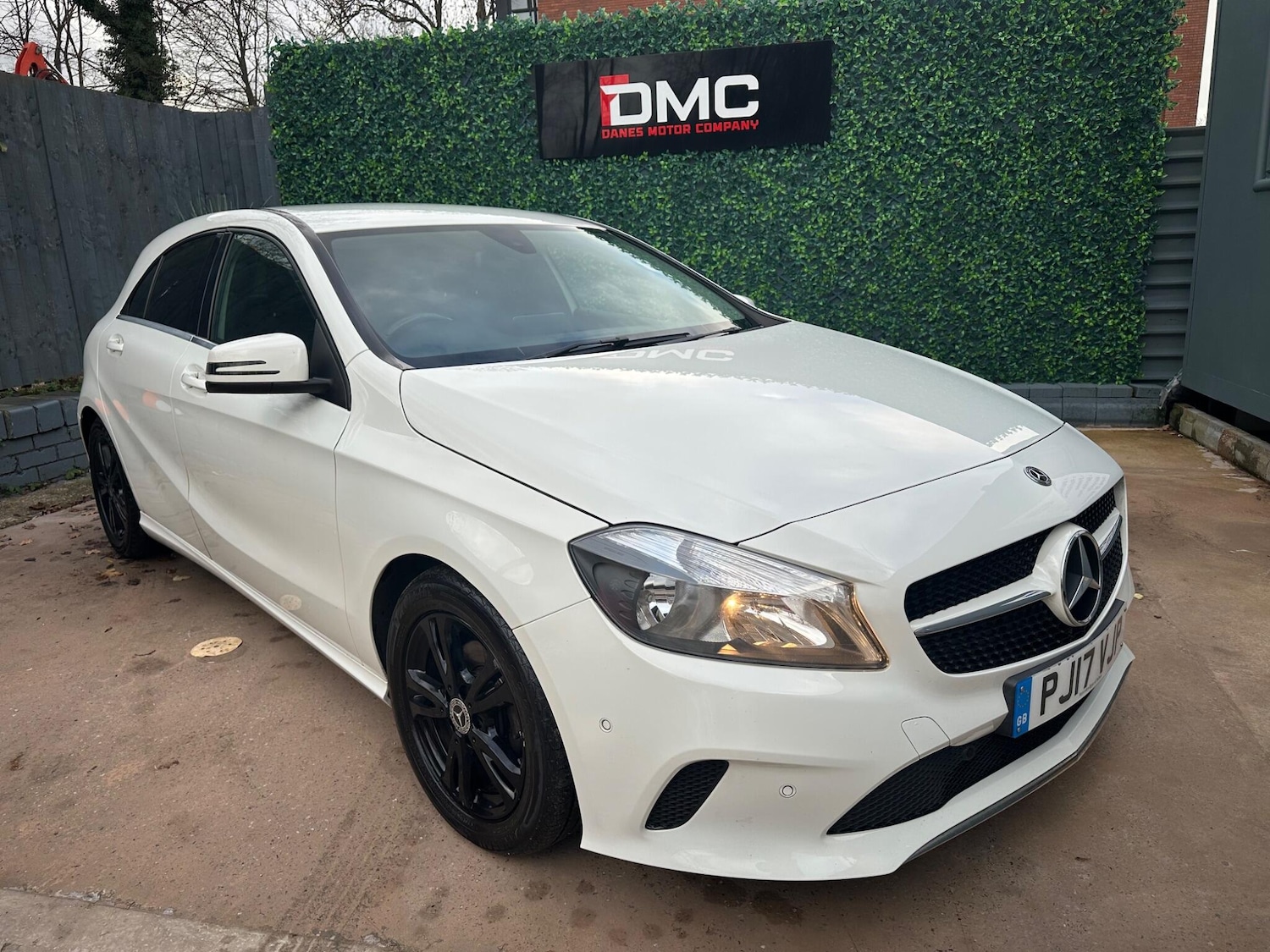 Used Mercedes-Benz A-Class 2017 for sale - 76898268: Photo 5