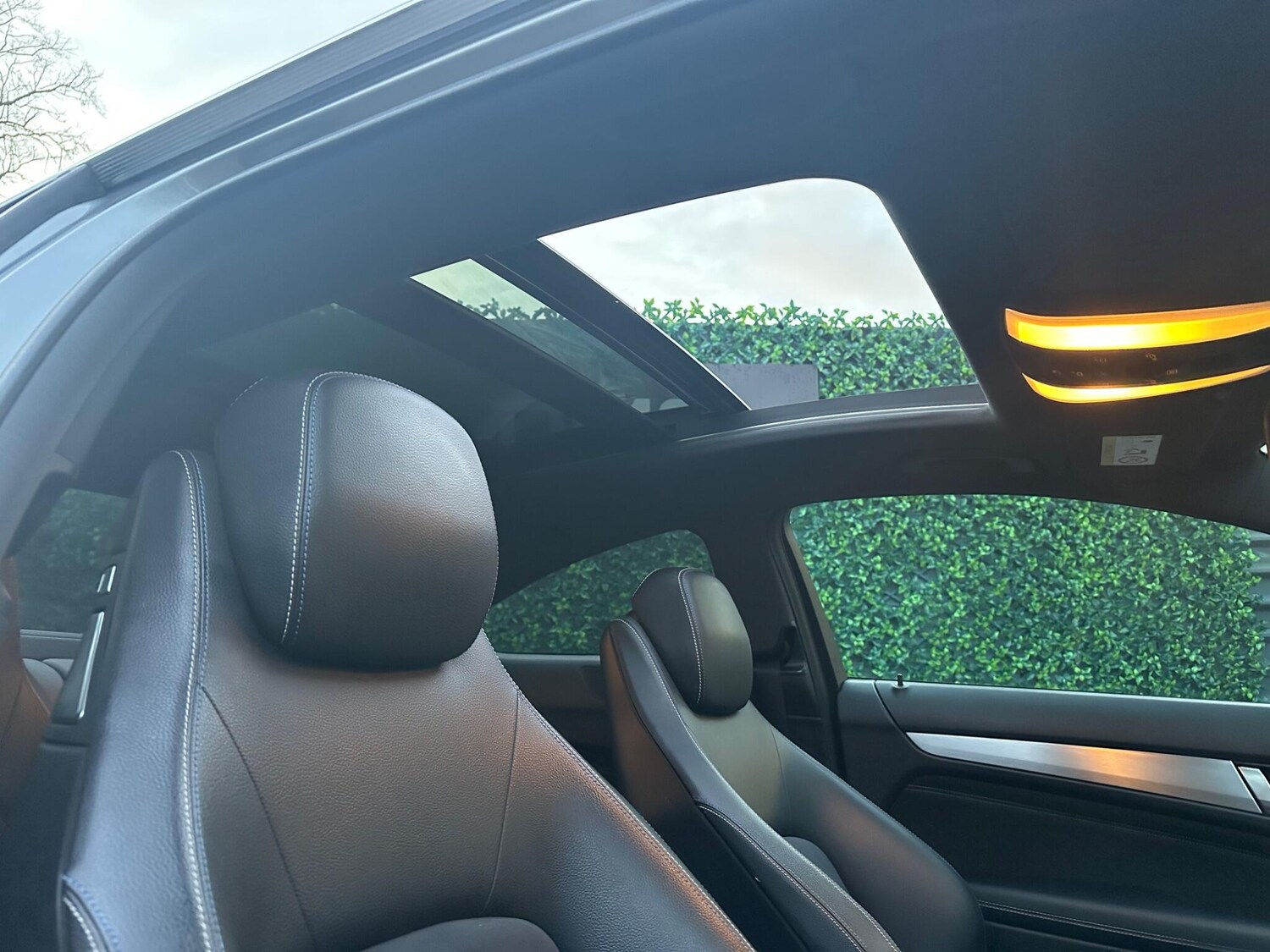 Used Mercedes-Benz C Class 2014 for sale - 77143548: Photo 22