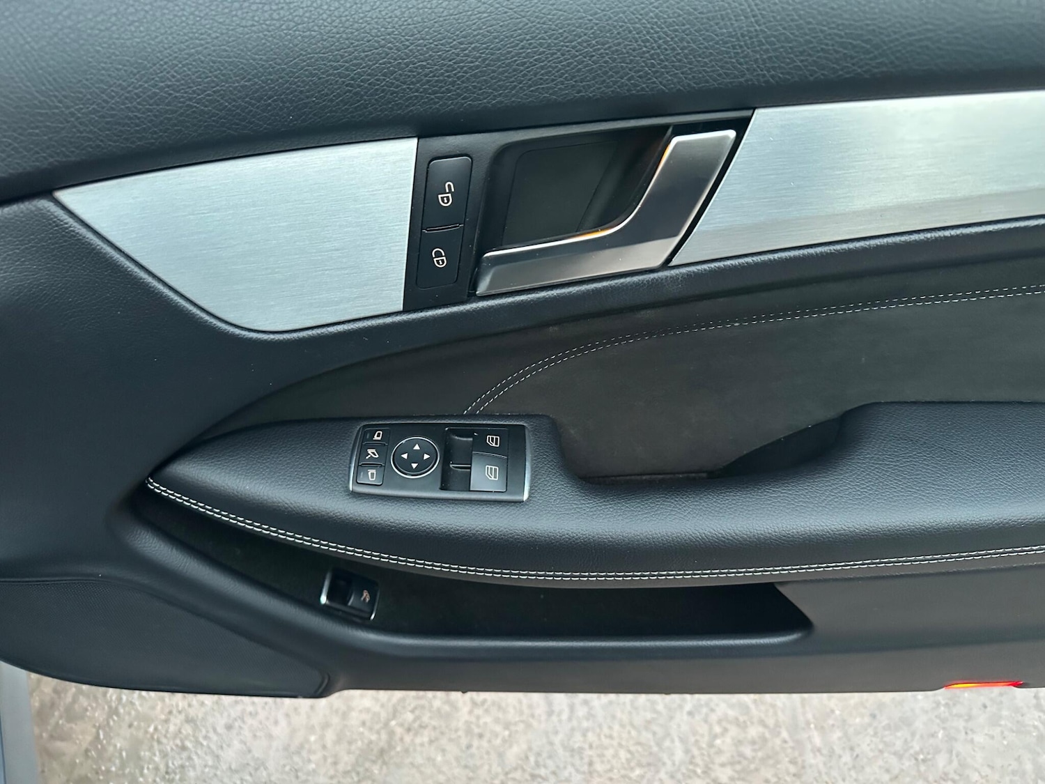 Used Mercedes-Benz C Class 2014 for sale - 77143548: Photo 31