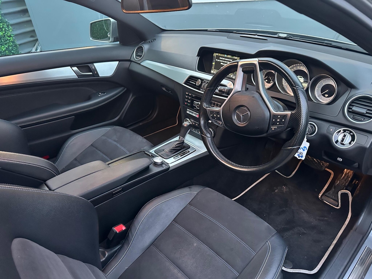 Used Mercedes-Benz C Class 2014 for sale - 77143548: Photo 34