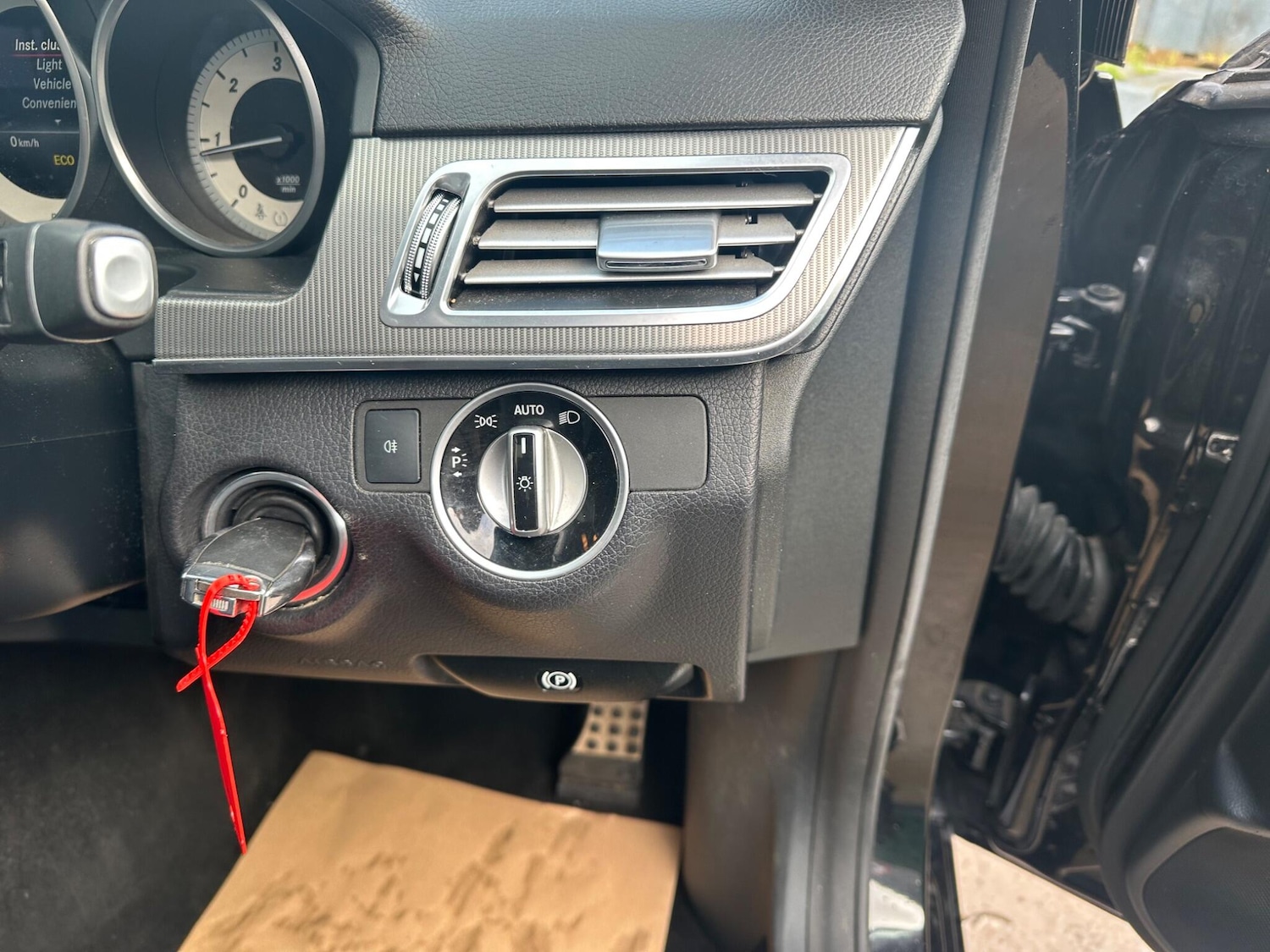 Used Mercedes-Benz E Class 2015 for sale - 78020115: Photo 26