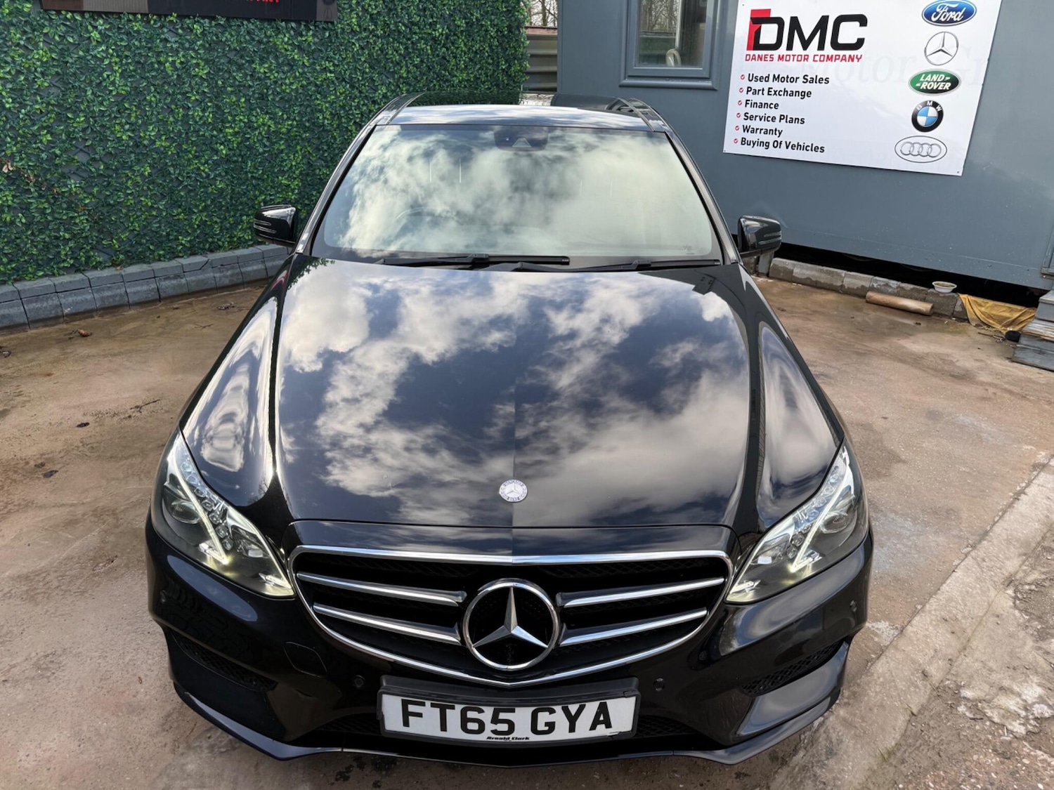 Used Mercedes-Benz E Class 2015 for sale - 78020115: Photo 3