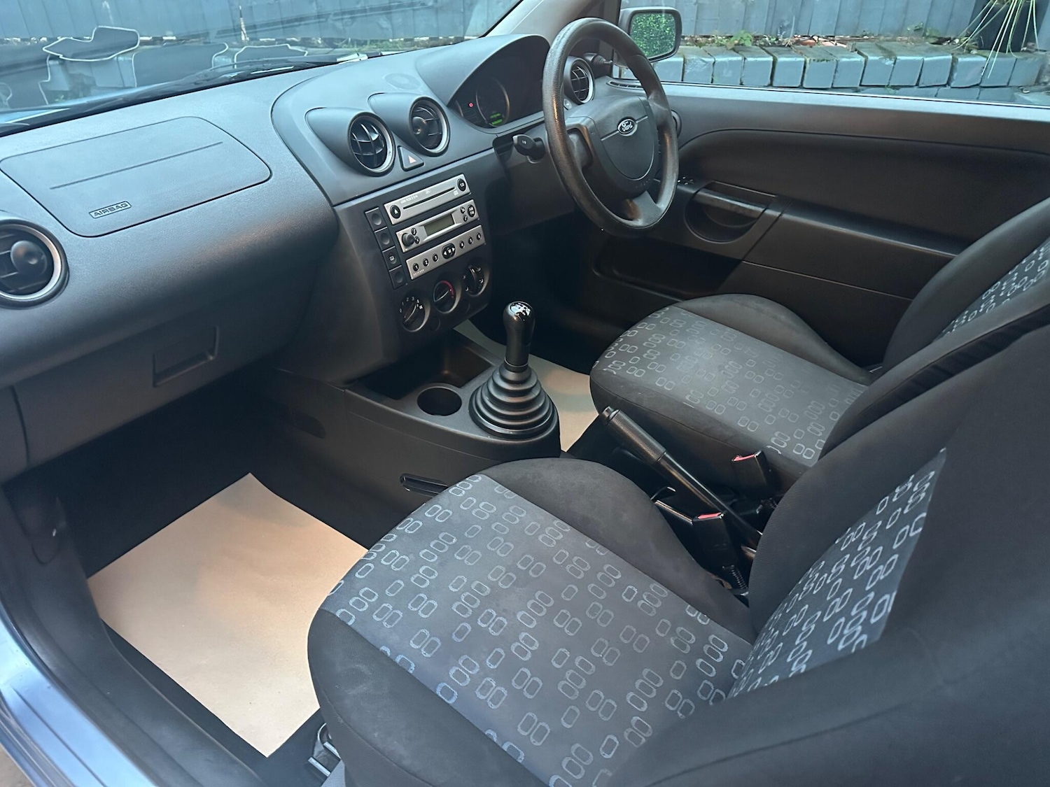 Used Ford Fiesta 2005 for sale - 77278868: Photo 12