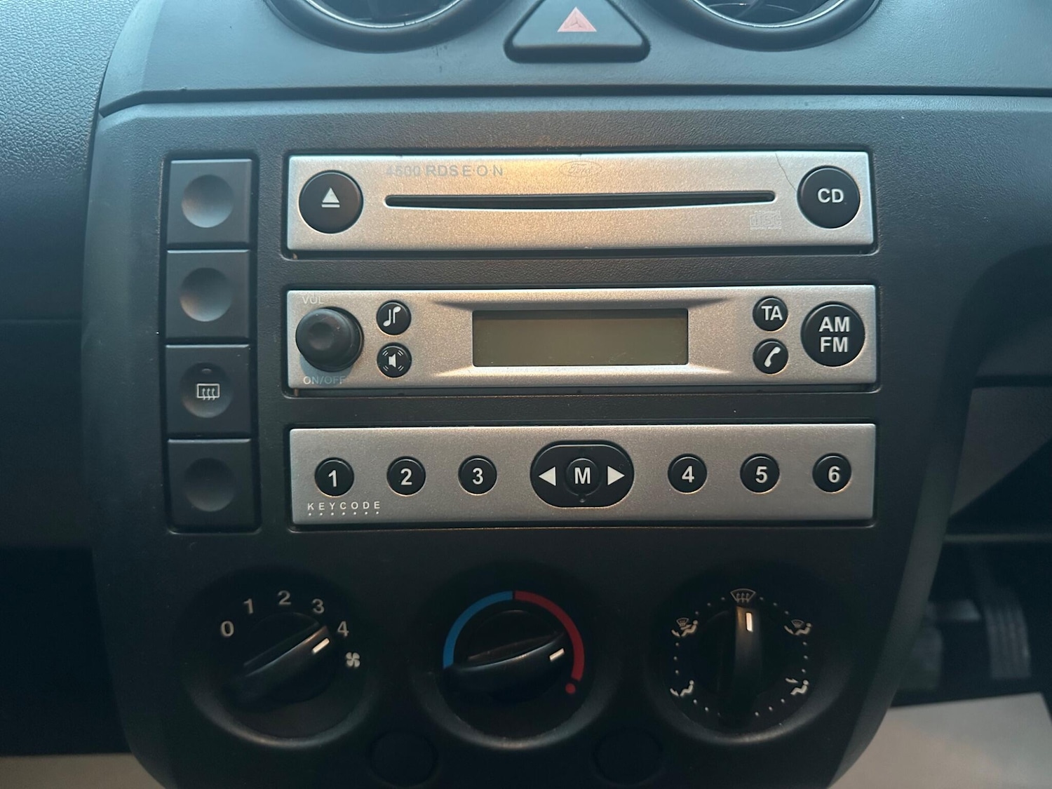 Used Ford Fiesta 2005 for sale - 77278868: Photo 23