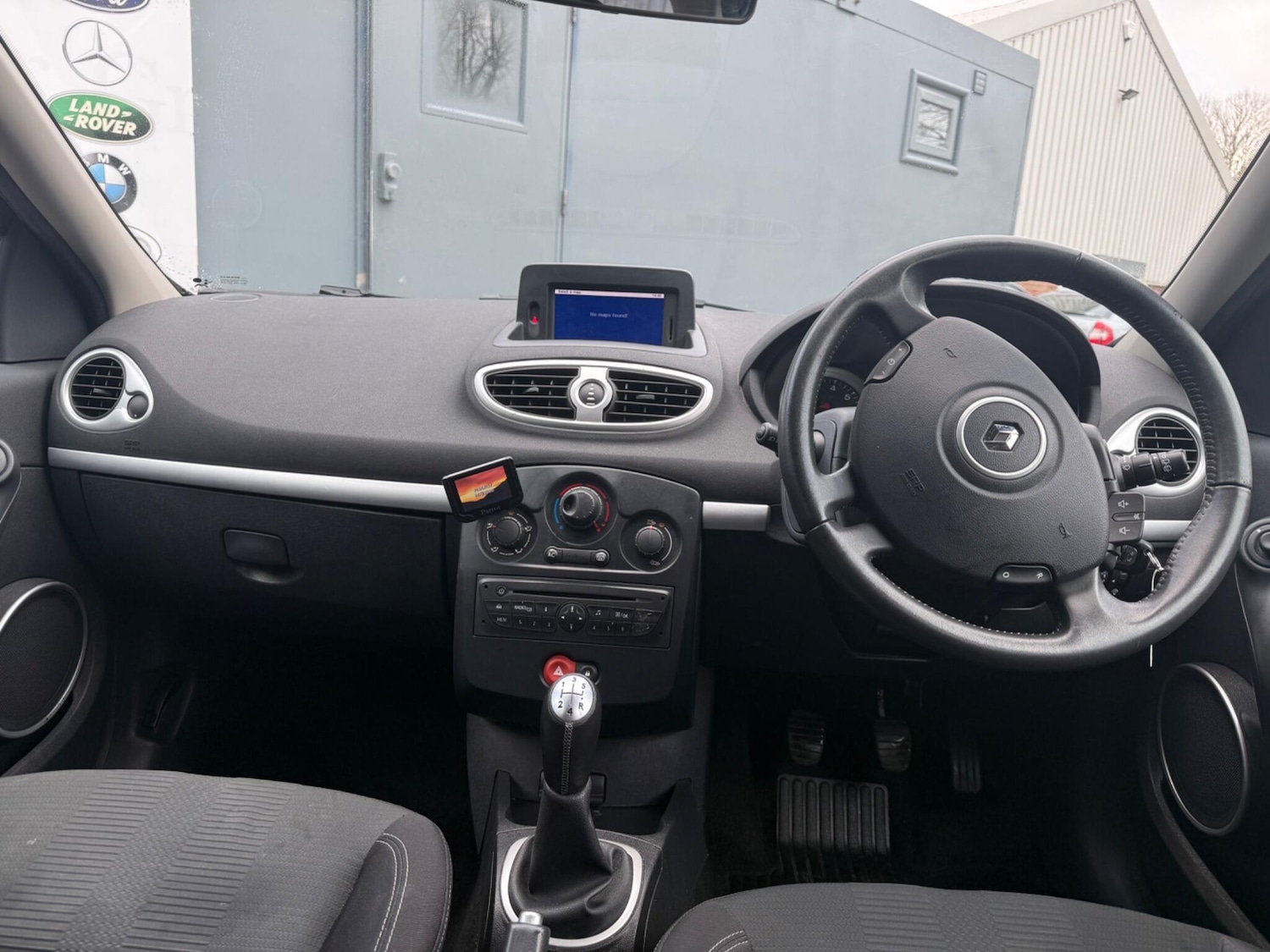 Used Renault Clio 2010 for sale - 77468503: Photo 6