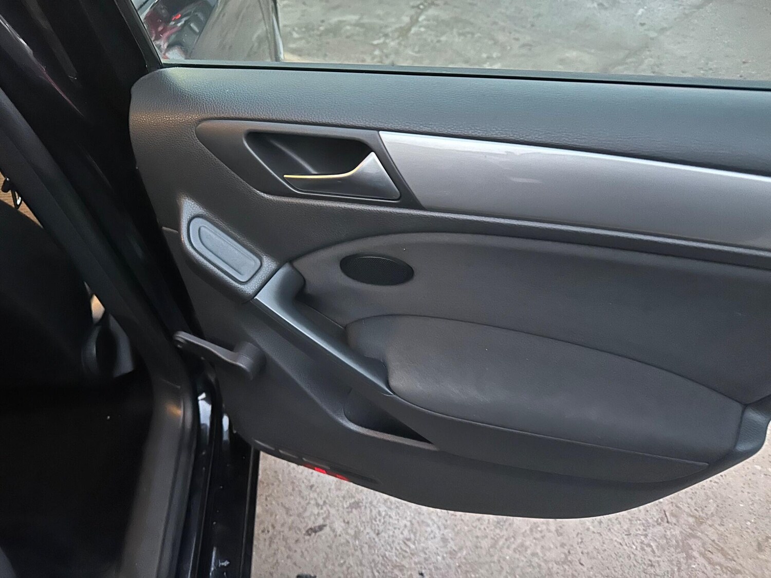 Used Volkswagen Golf 2009 for sale - 76823415: Photo 10