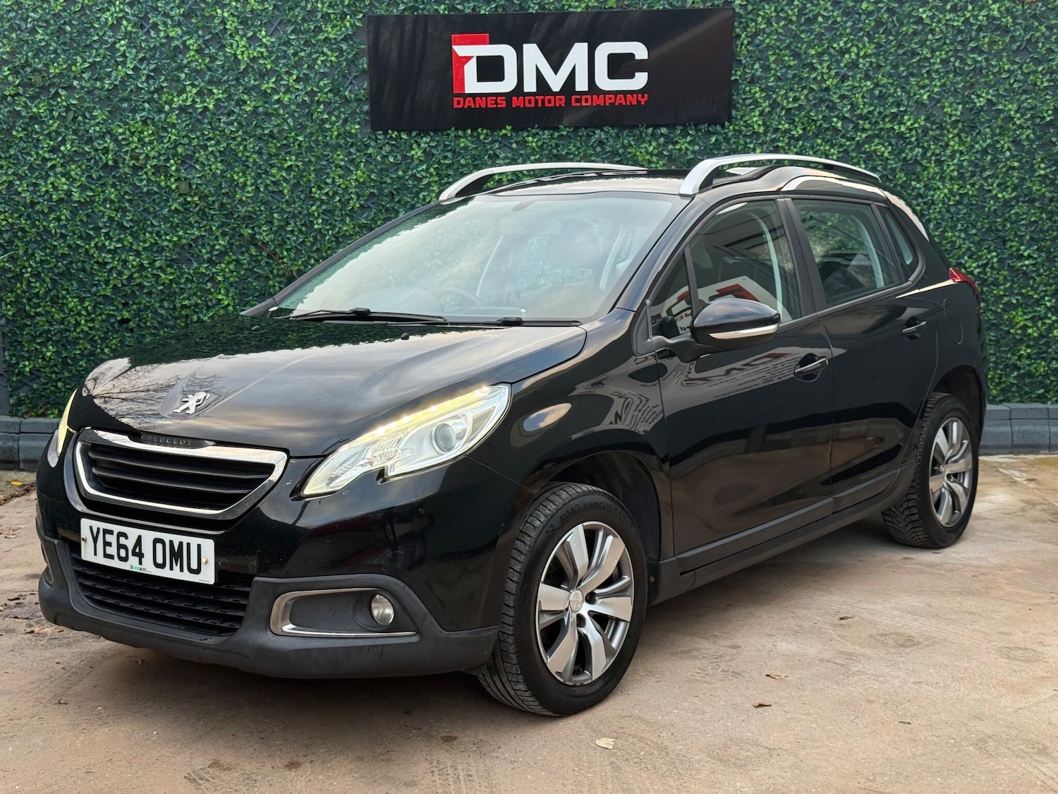 Used Peugeot 2008 2015 for sale - 76898361: Photo 1