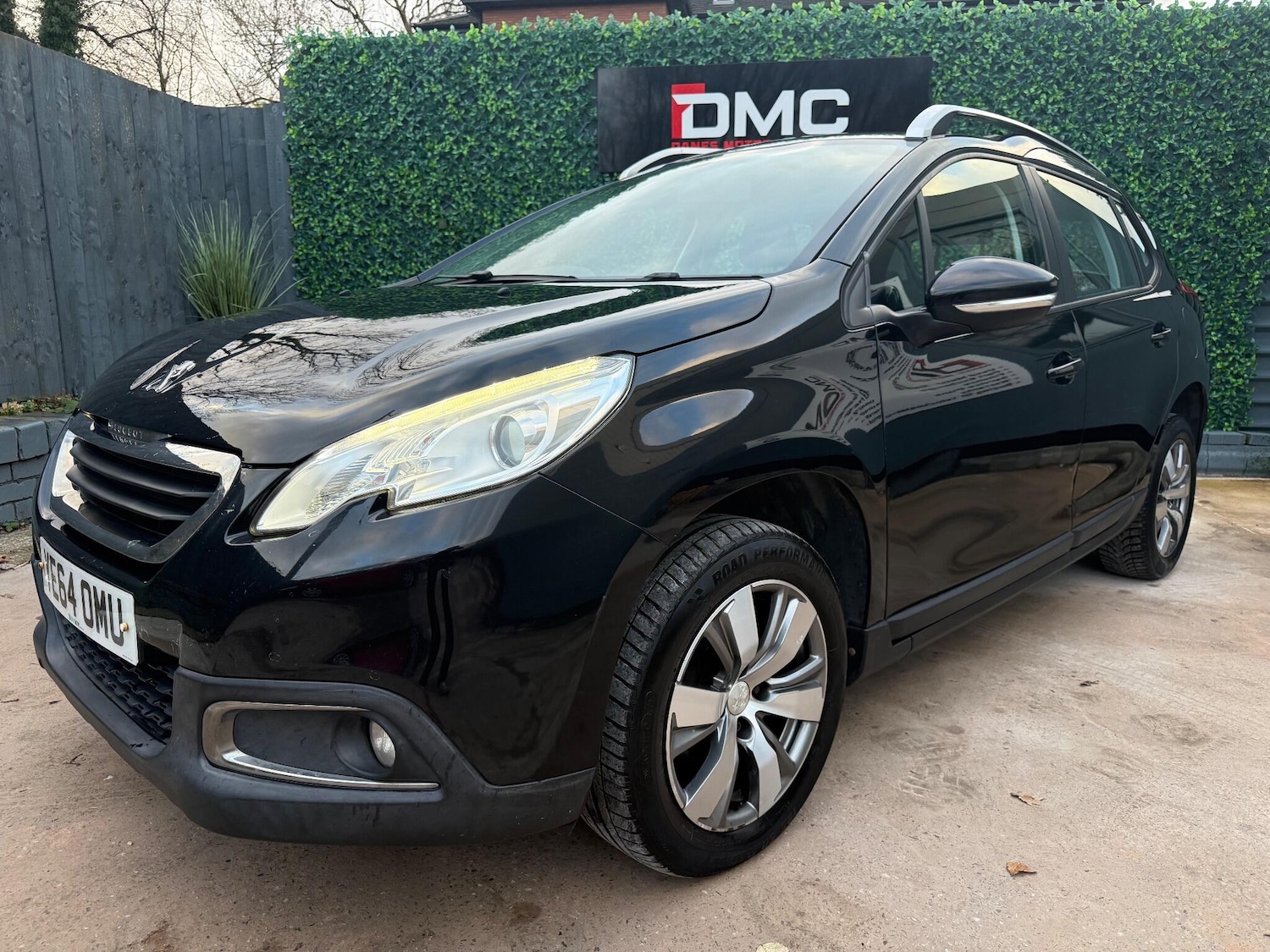 Used Peugeot 2008 2015 for sale - 76898361: Photo 2