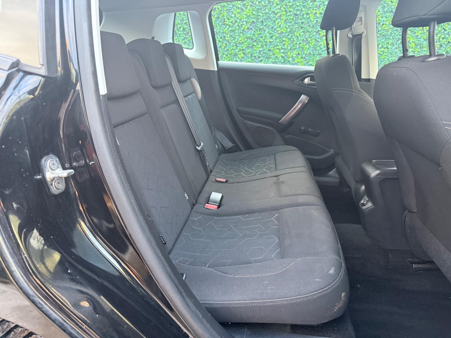 Used Peugeot 2008 2015 for sale - 76898361: Photo 37