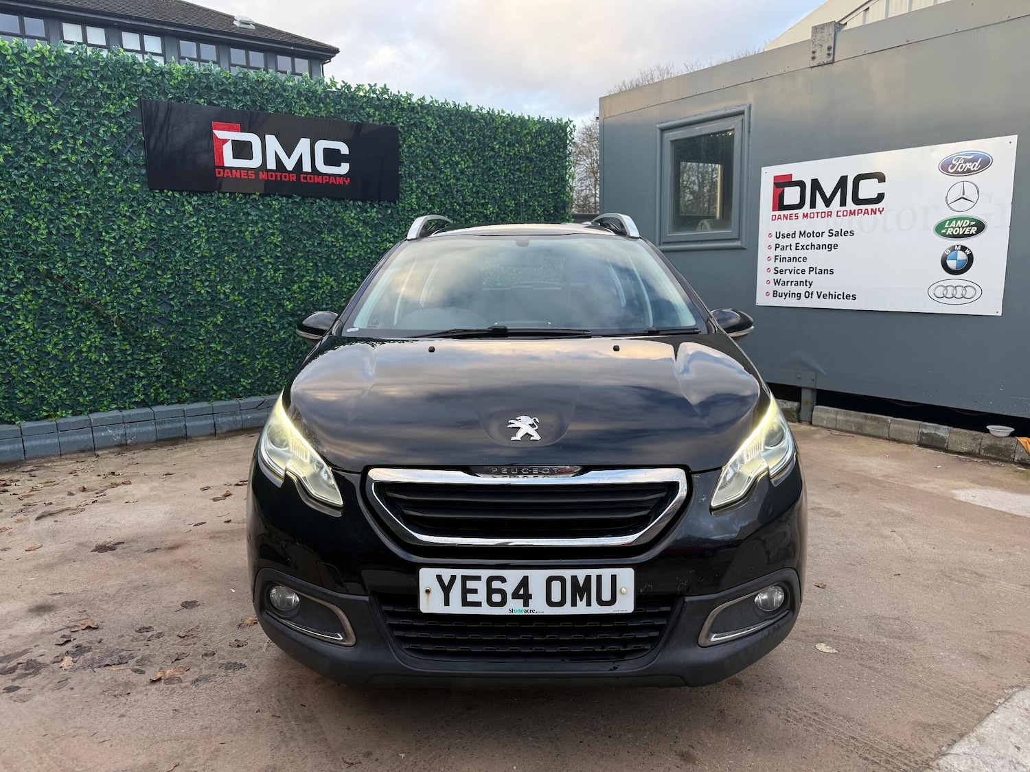 Used Peugeot 2008 2015 for sale - 76898361: Photo 4