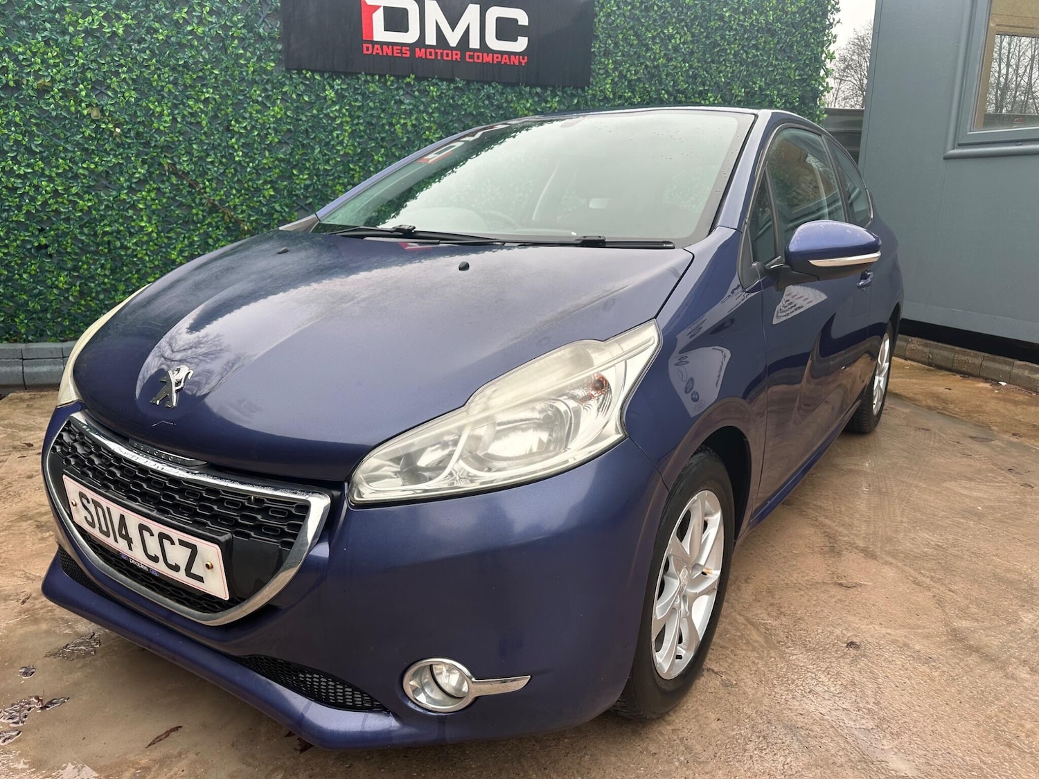Used Peugeot 208 2014 for sale - 77255494: Photo 10