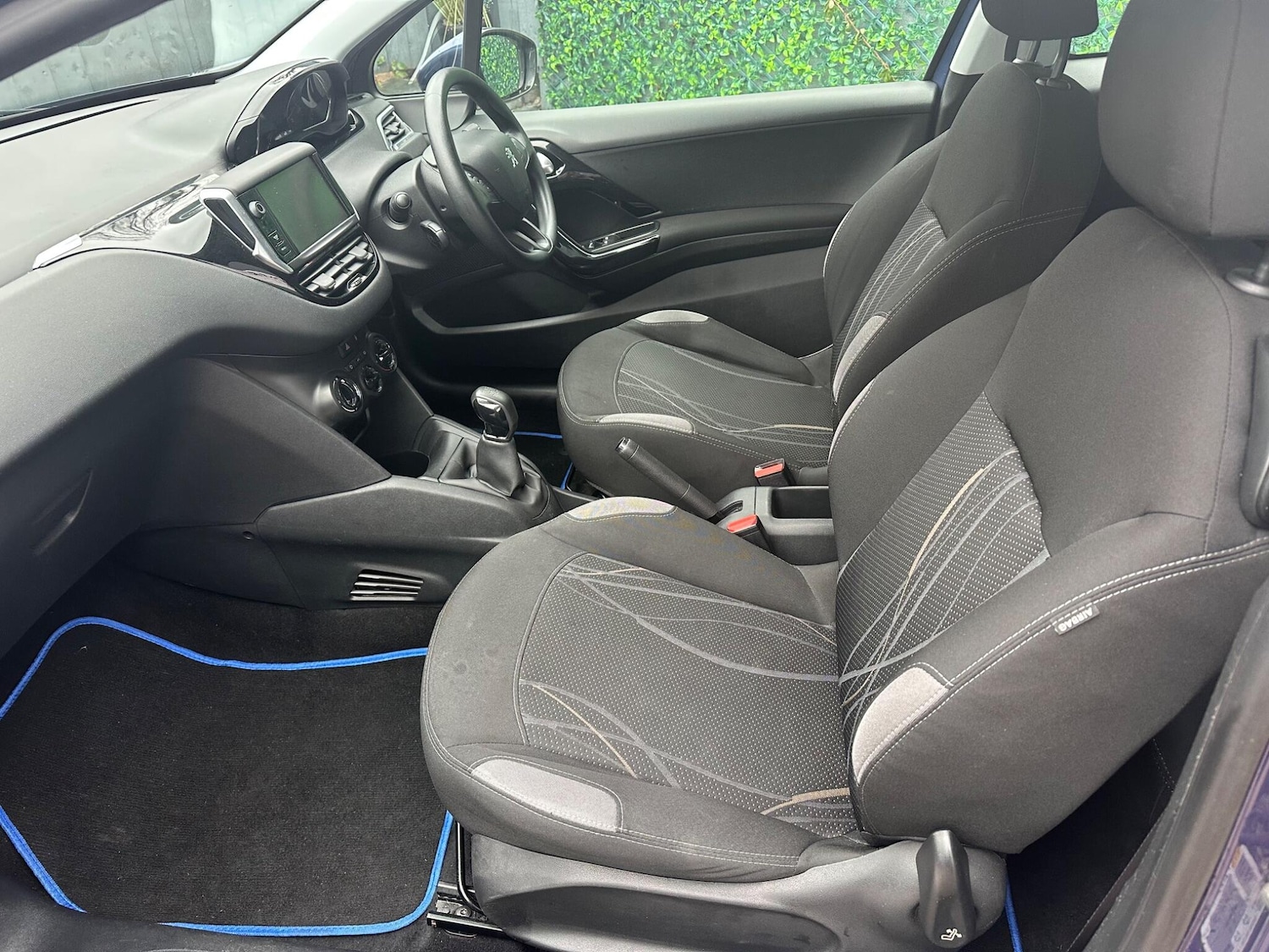 Used Peugeot 208 2014 for sale - 77255494: Photo 17