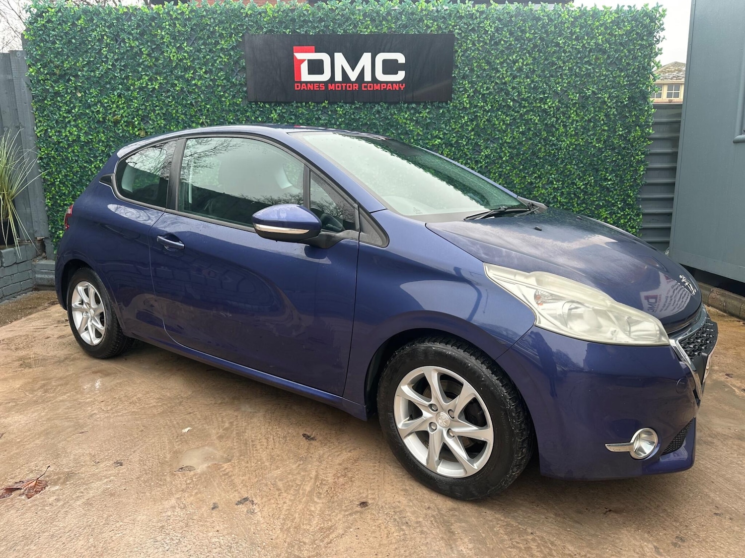 Used Peugeot 208 2014 for sale - 77255494: Photo 40