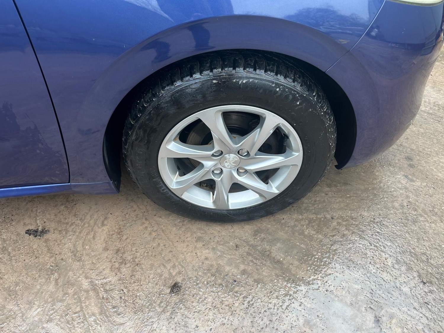 Used Peugeot 208 2014 for sale - 77255494: Photo 43