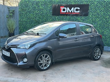 Used Toyota Yaris 2015 for sale - 76824642: Photo