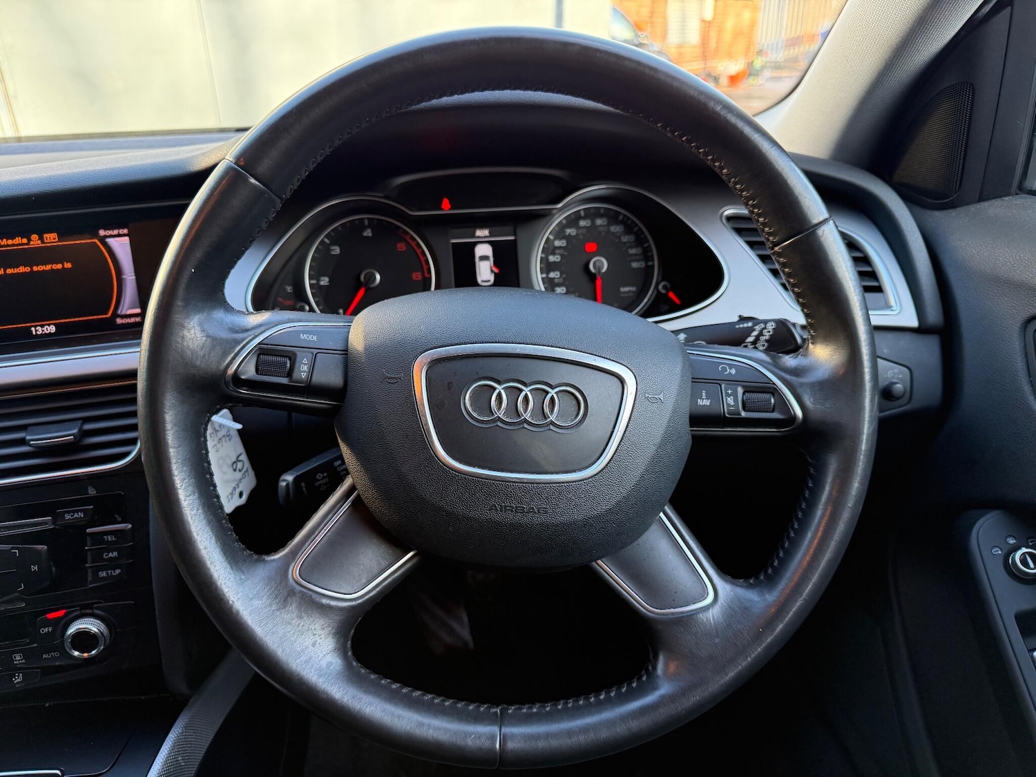 Used Audi A4 2013 for sale - 77130948: Photo 15