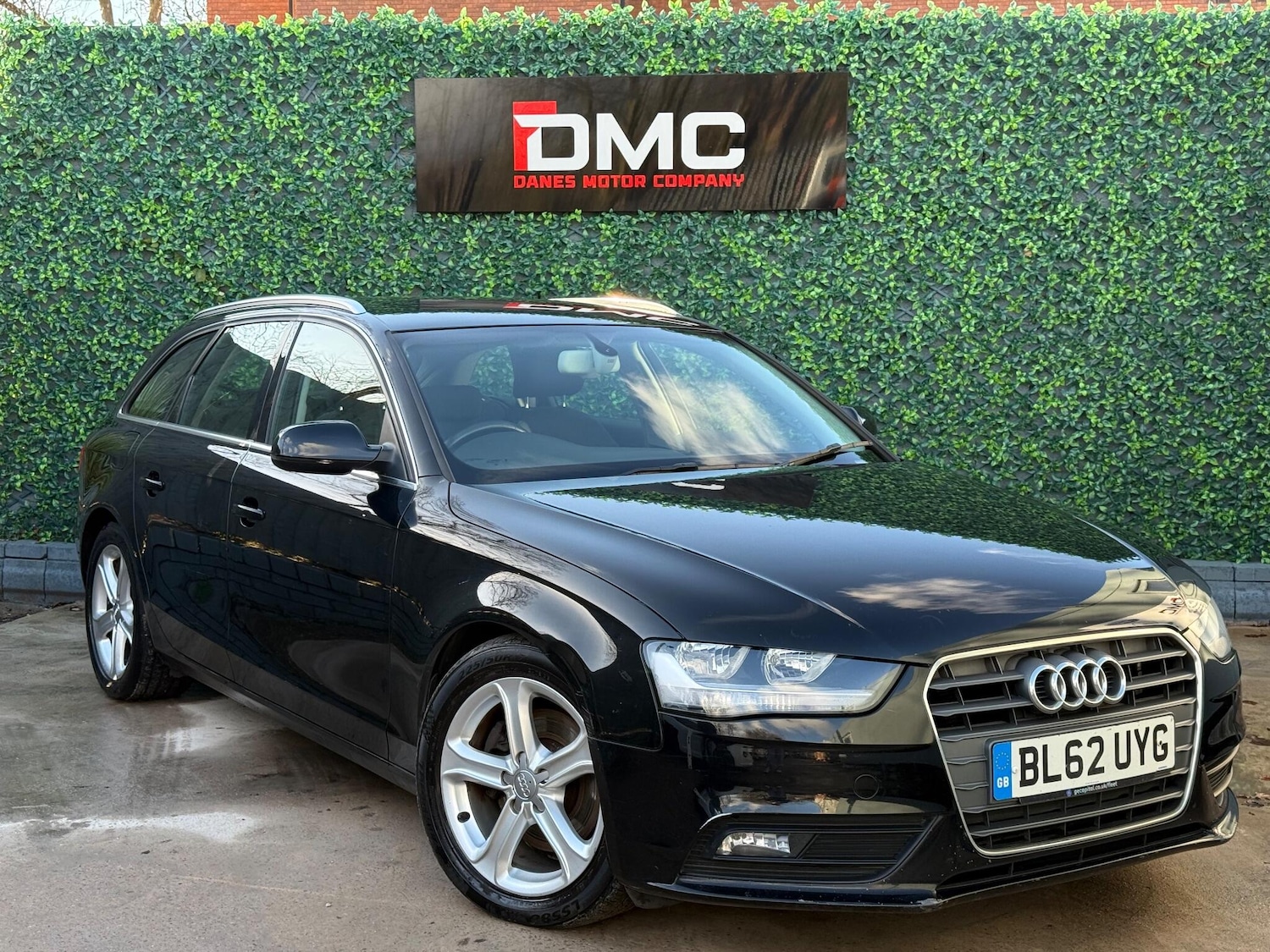 Used Audi A4 2013 for sale - 77130948: Photo 3