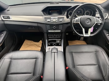 Used Mercedes-Benz E Class 2016 for sale - 79564810: Photo