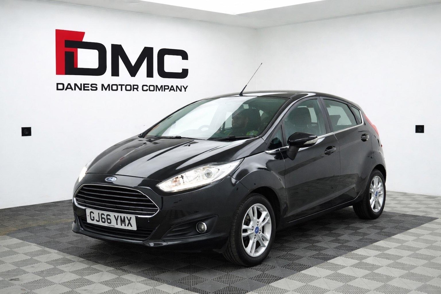 Used Ford Fiesta 2016 for sale - 78019549: Photo 1