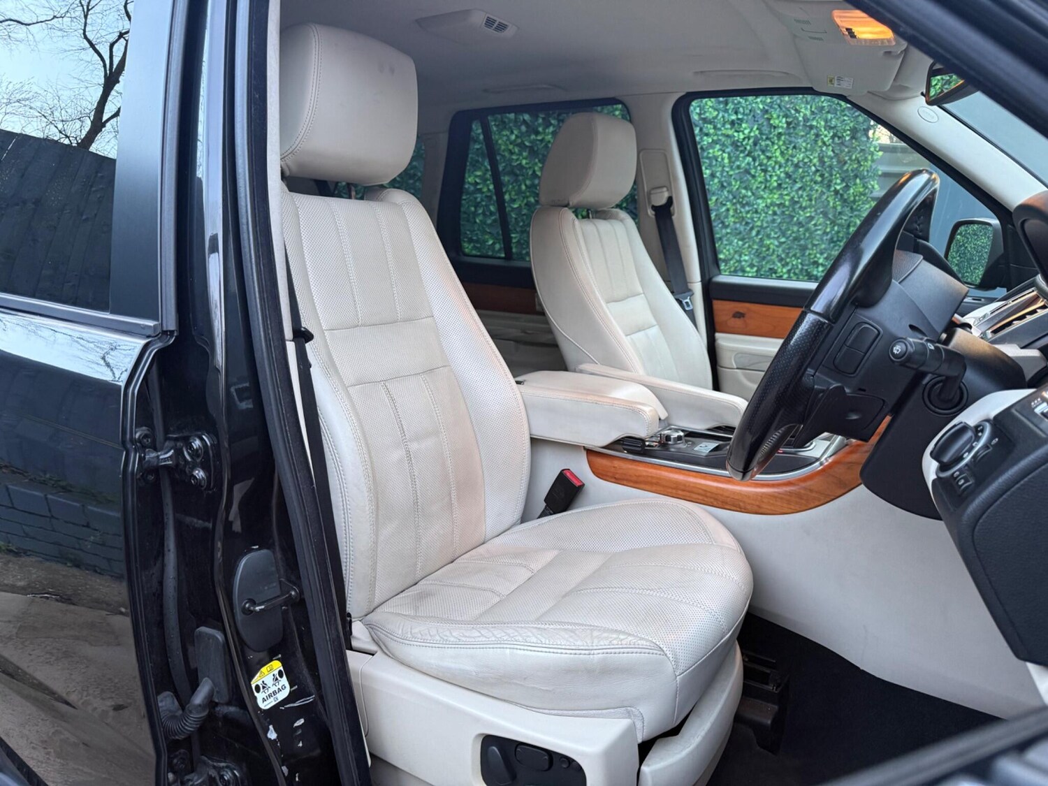 Used Land Rover Range Rover Sport 2010 for sale - 78020113: Photo 21