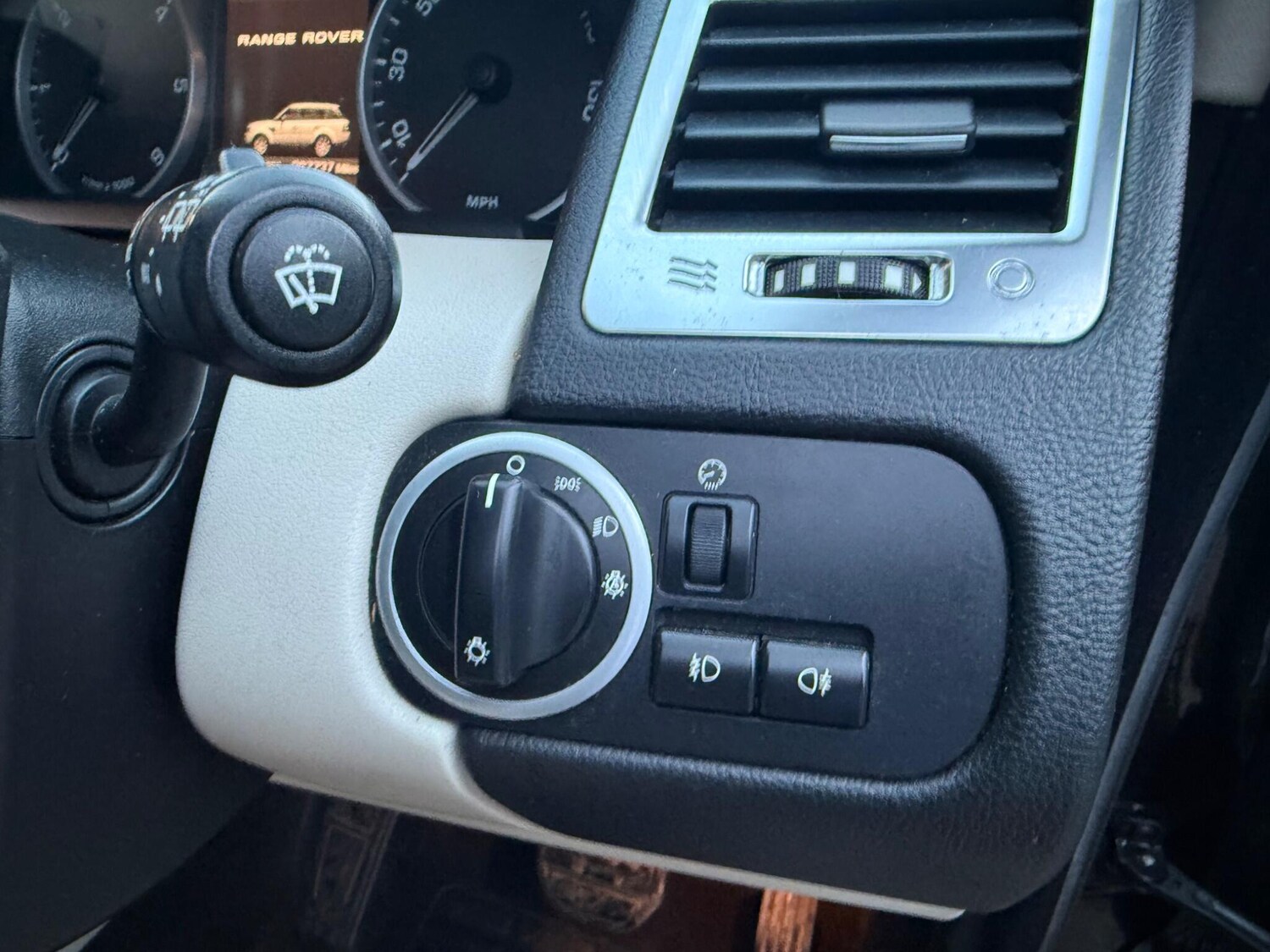 Used Land Rover Range Rover Sport 2010 for sale - 78020113: Photo 30