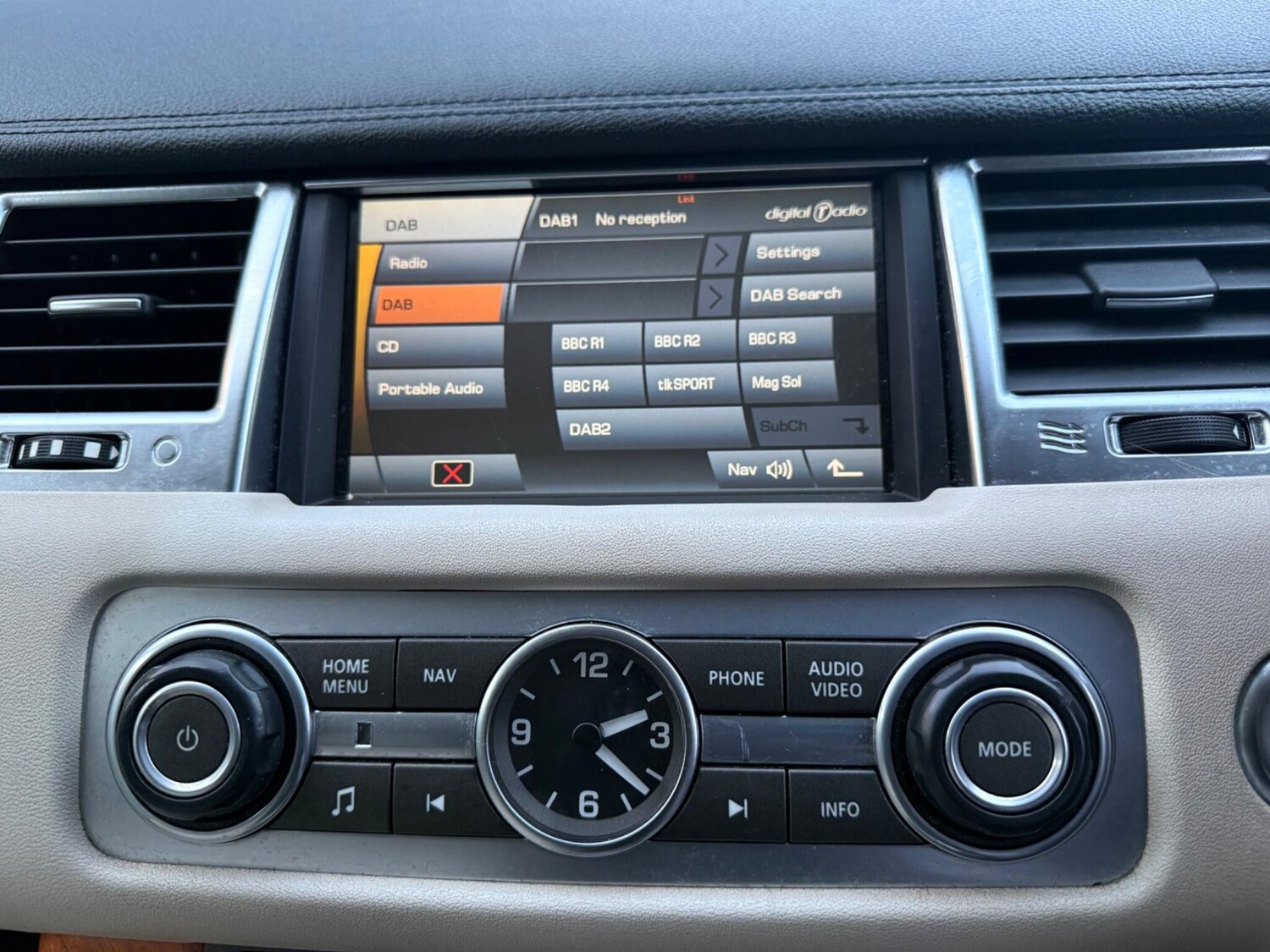 Used Land Rover Range Rover Sport 2010 for sale - 78020113: Photo 33