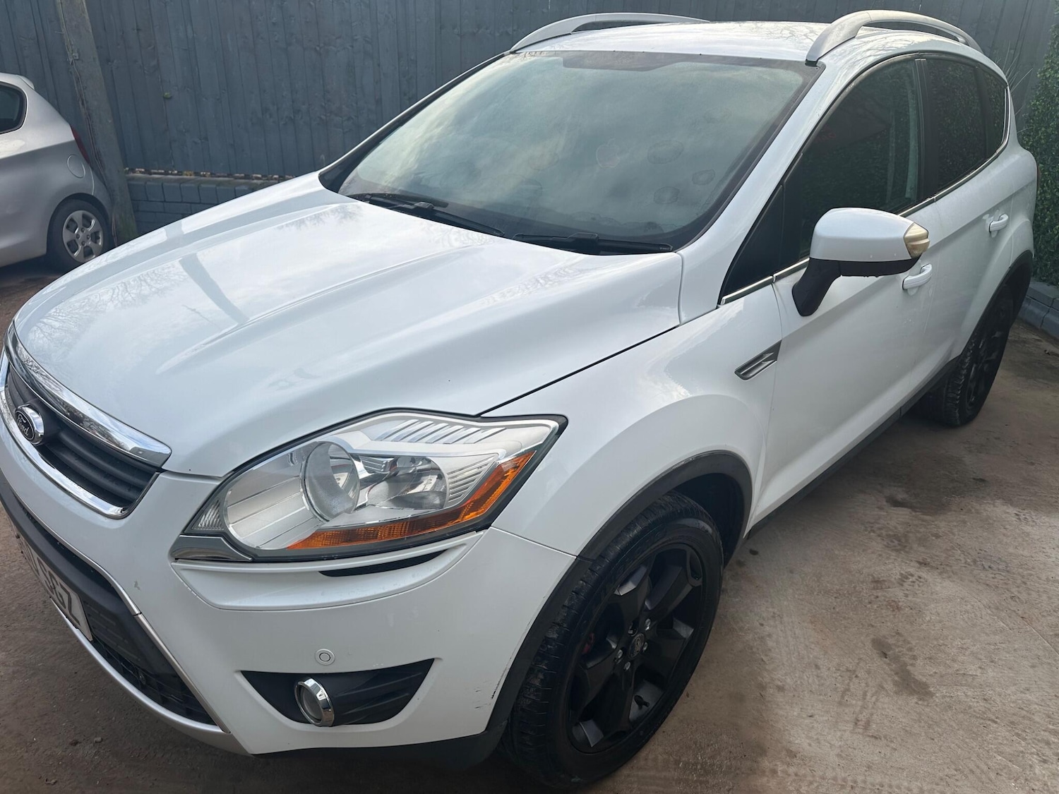 Used Ford Kuga 2010 for sale - 77203040: Photo 11