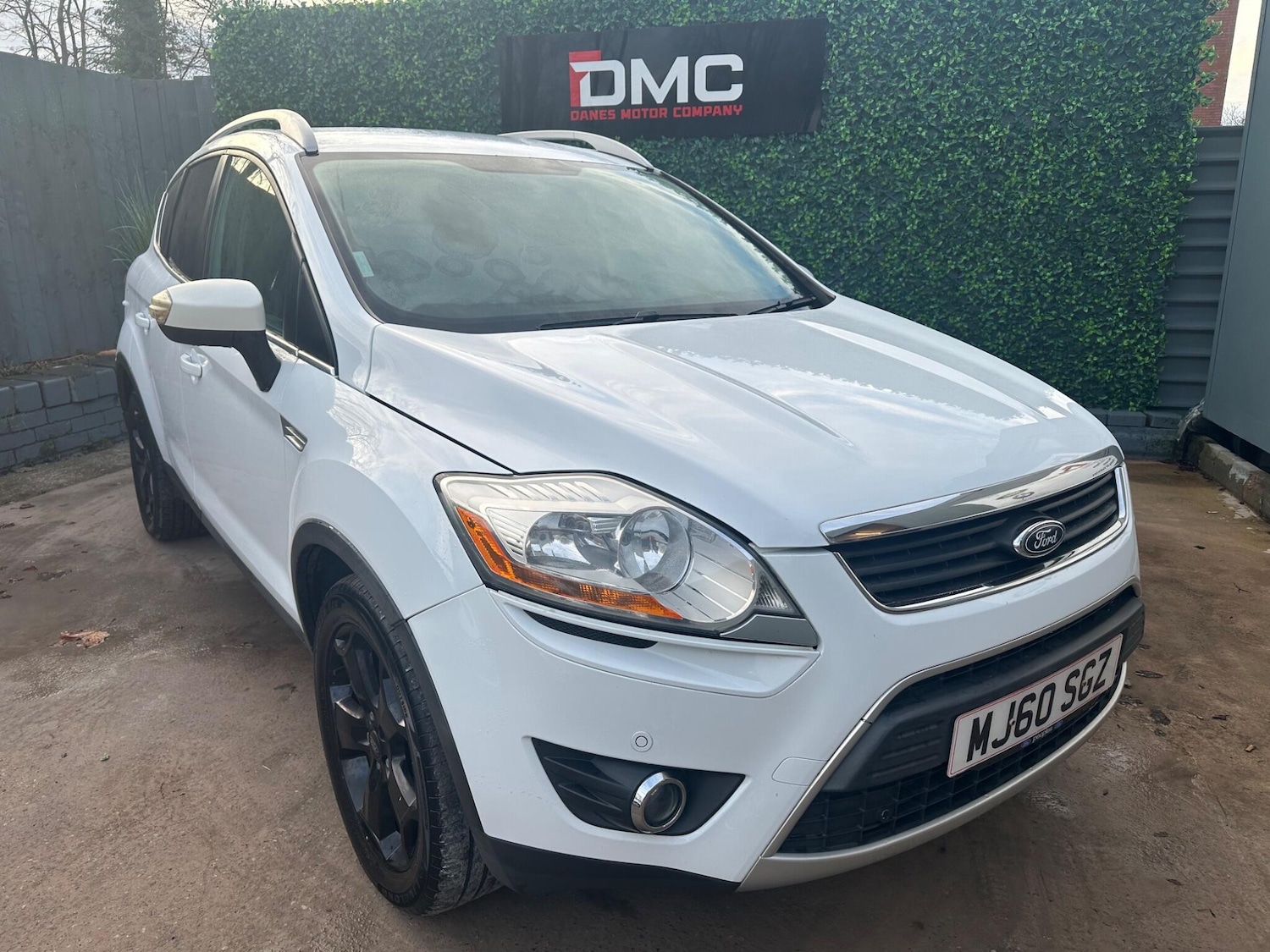 Used Ford Kuga 2010 for sale - 77203040: Photo 2