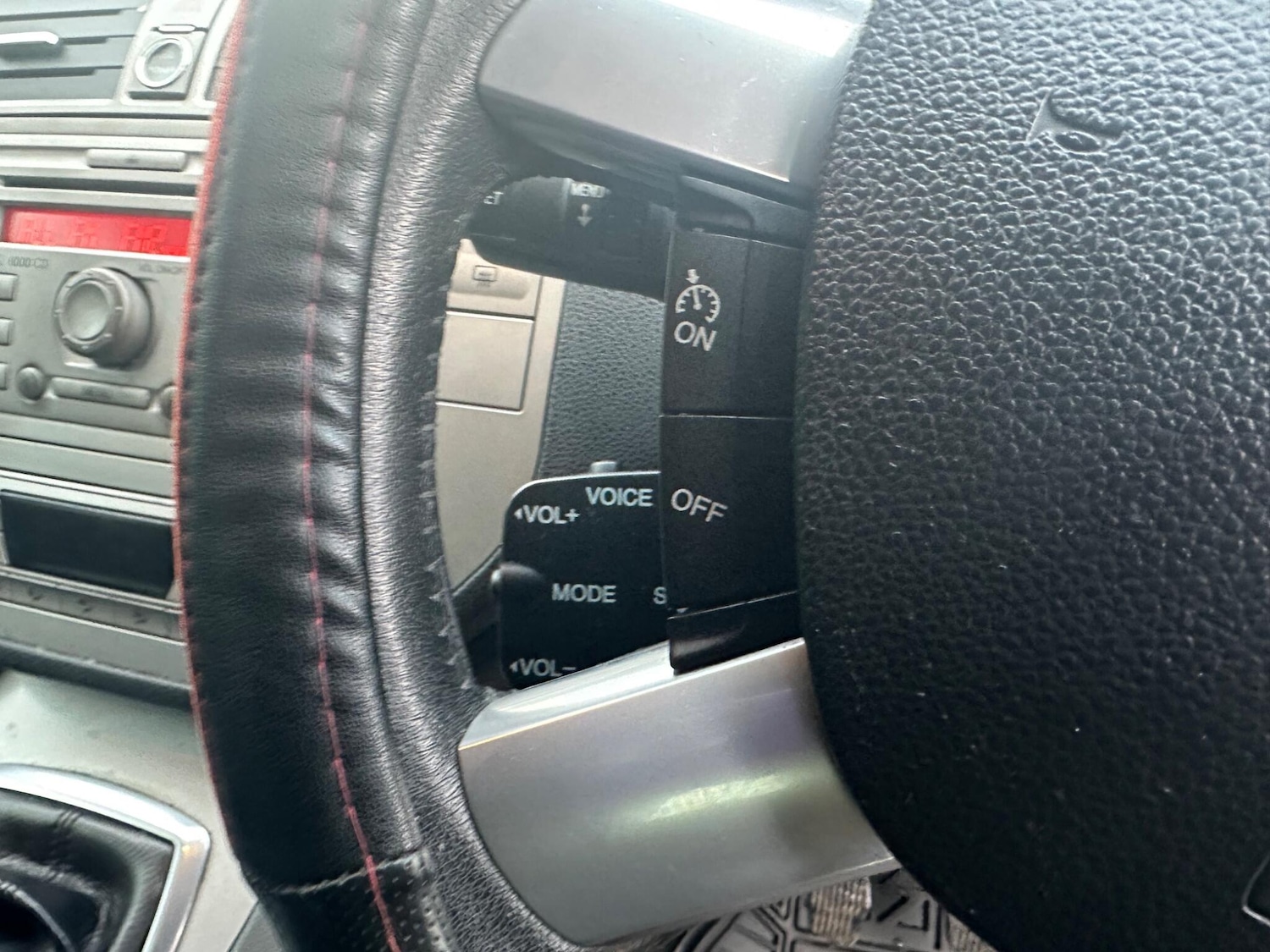 Used Ford Kuga 2010 for sale - 77203040: Photo 25