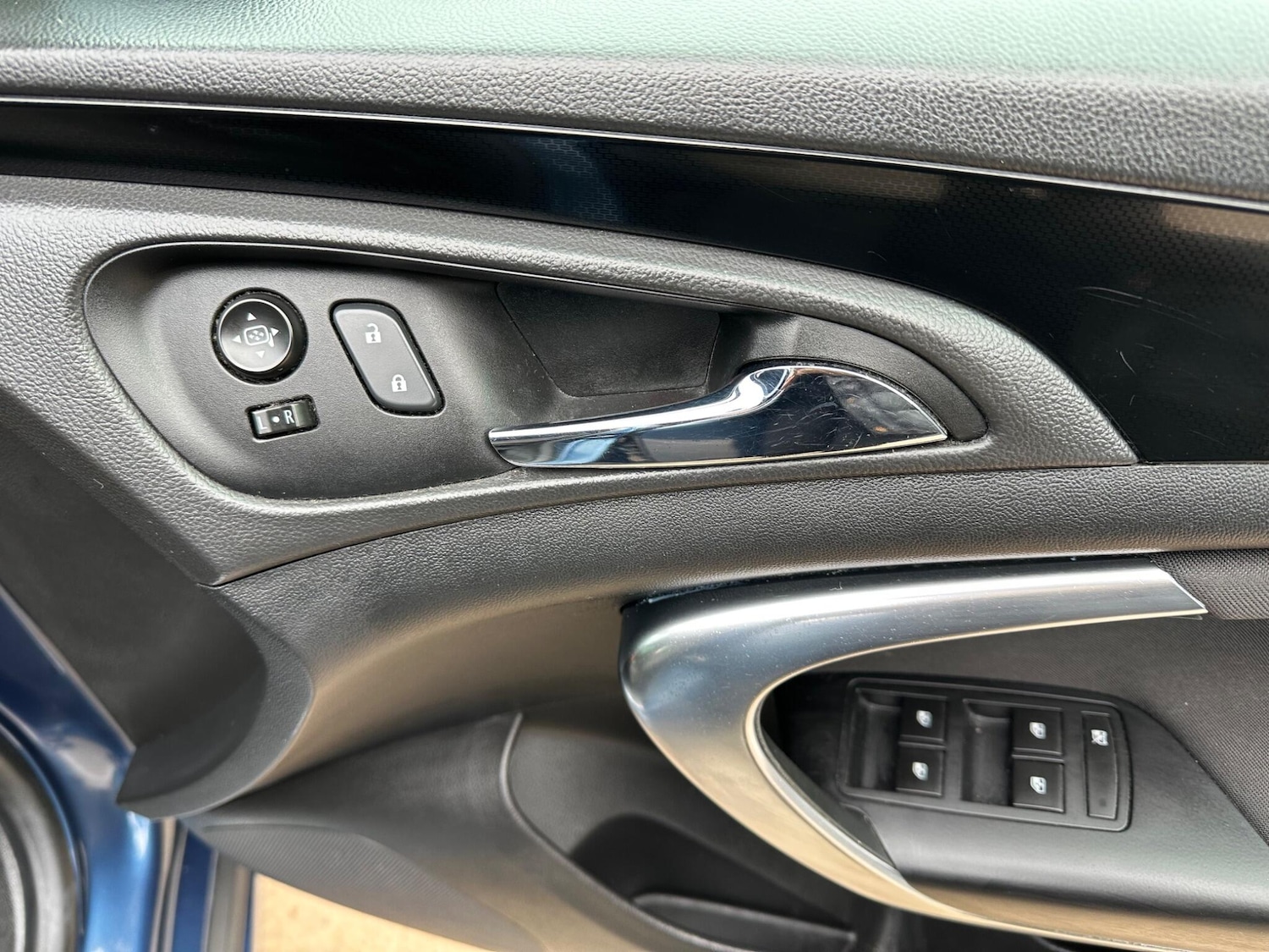 Used Vauxhall Insignia 2015 for sale - 76850188: Photo 29