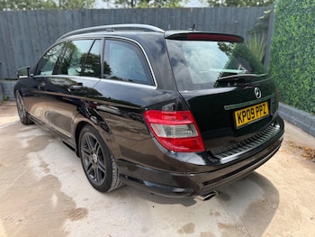 Used Mercedes-Benz C Class 2009 for sale - 76825052: Photo