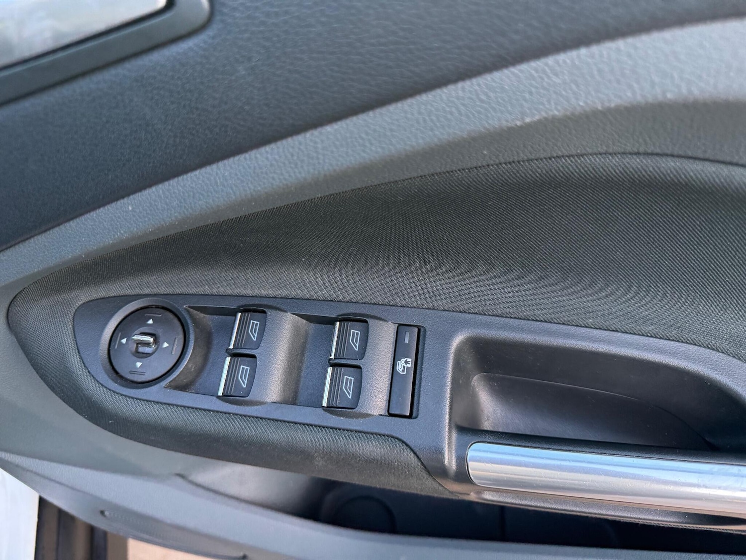 Used Ford C-Max 2013 for sale - 77050061: Photo 27