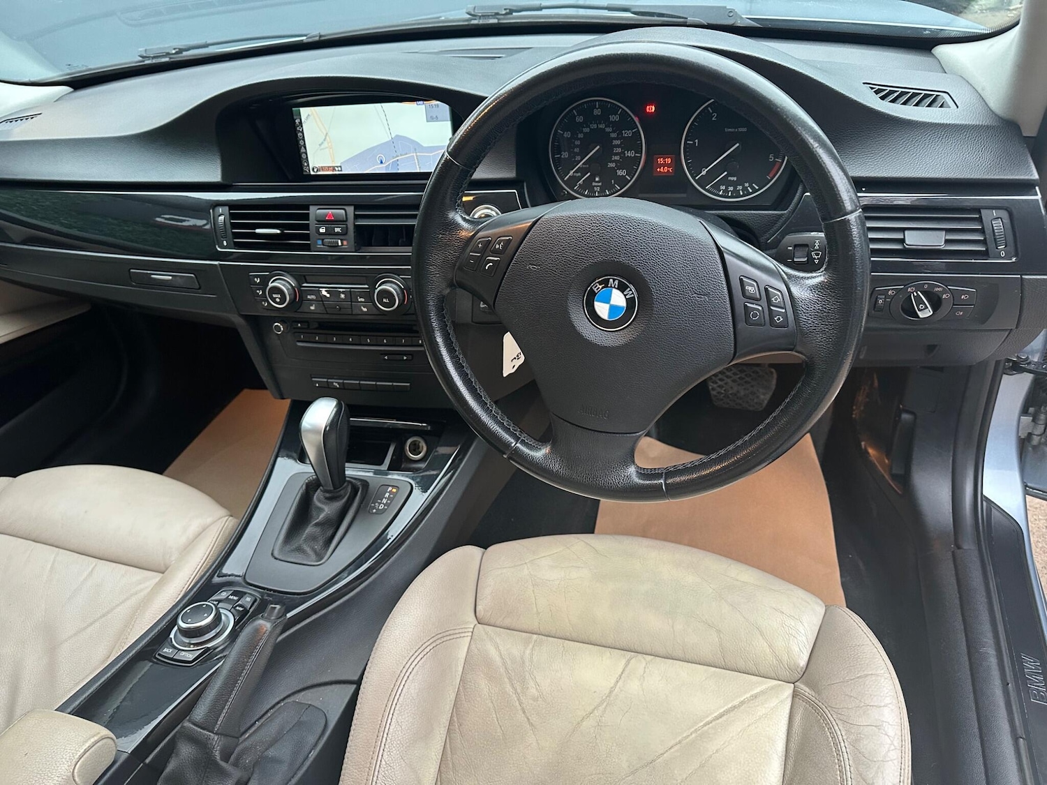 Used BMW 3 Series 2010 for sale - 77130682: Photo 13