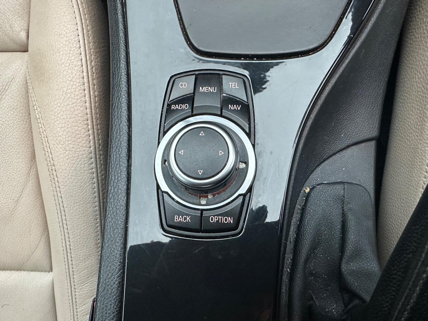 Used BMW 3 Series 2010 for sale - 77130682: Photo 24