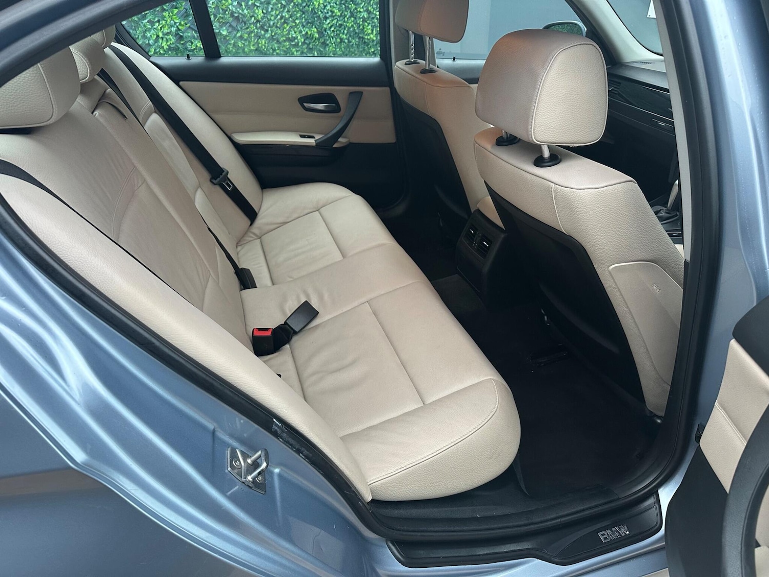 Used BMW 3 Series 2010 for sale - 77130682: Photo 29