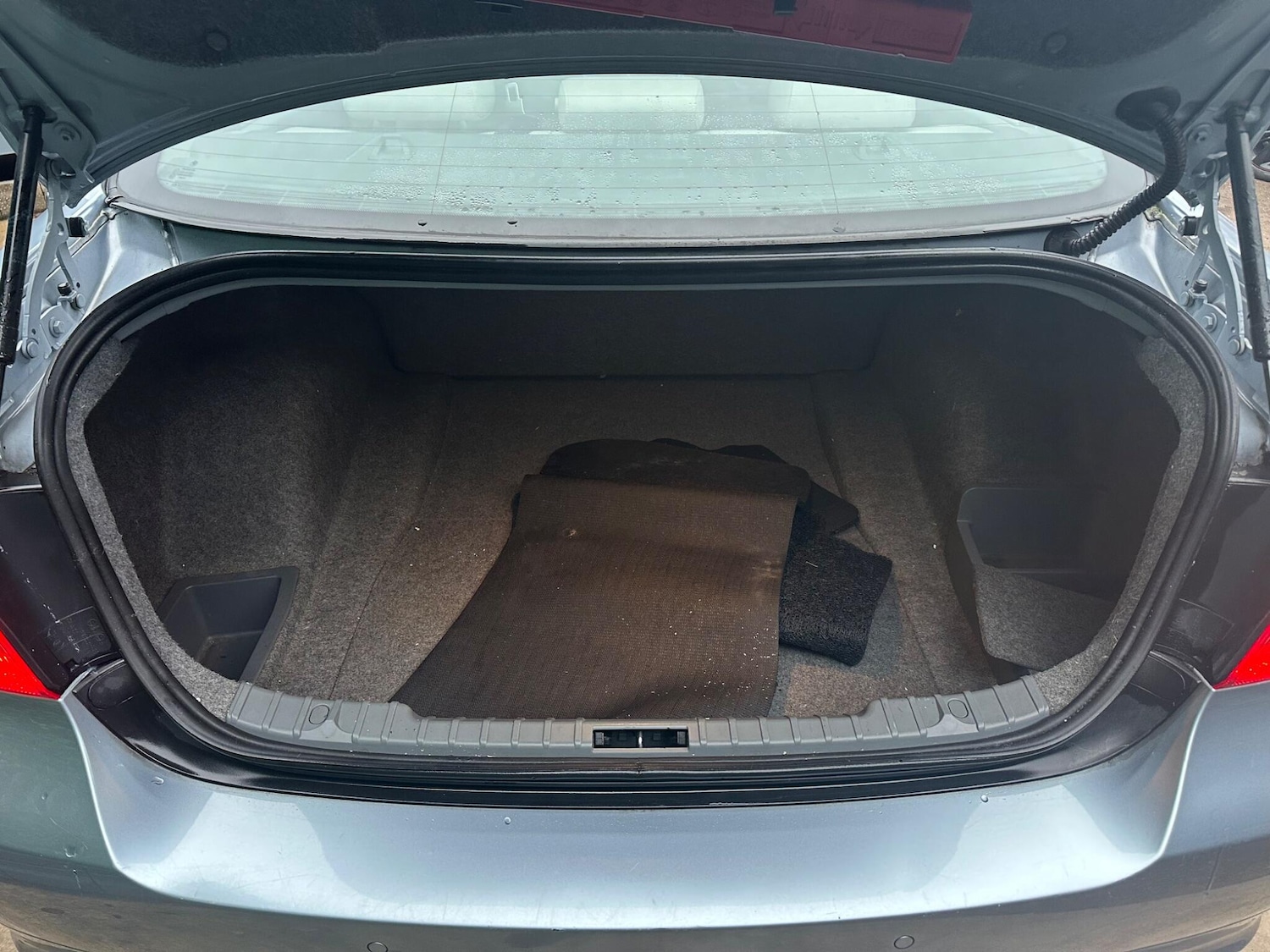 Used BMW 3 Series 2010 for sale - 77130682: Photo 31