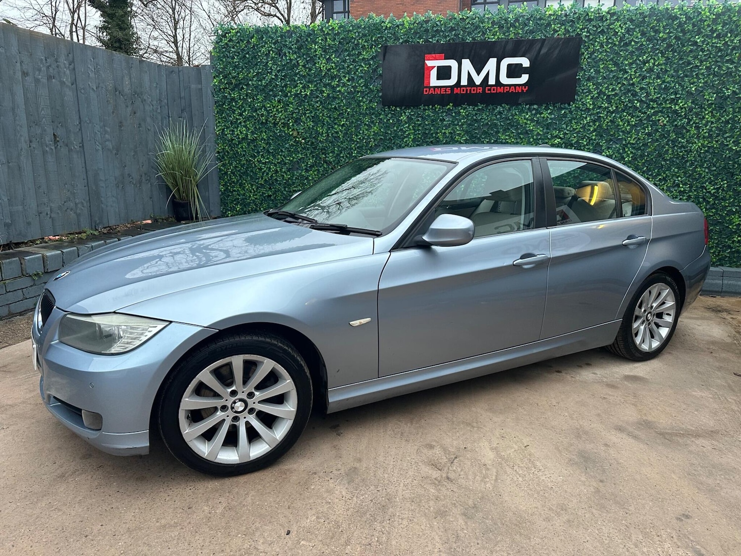 Used BMW 3 Series 2010 for sale - 77130682: Photo 41