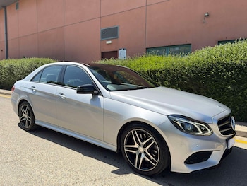 Used Mercedes-Benz E Class 2015 for sale - 79090473: Photo