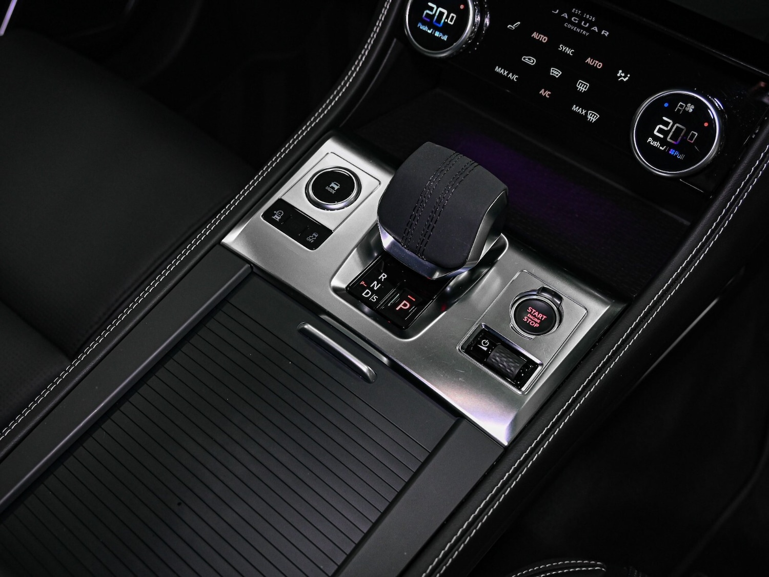 Used Jaguar F-Pace 2022 for sale - 77393469: Photo 9